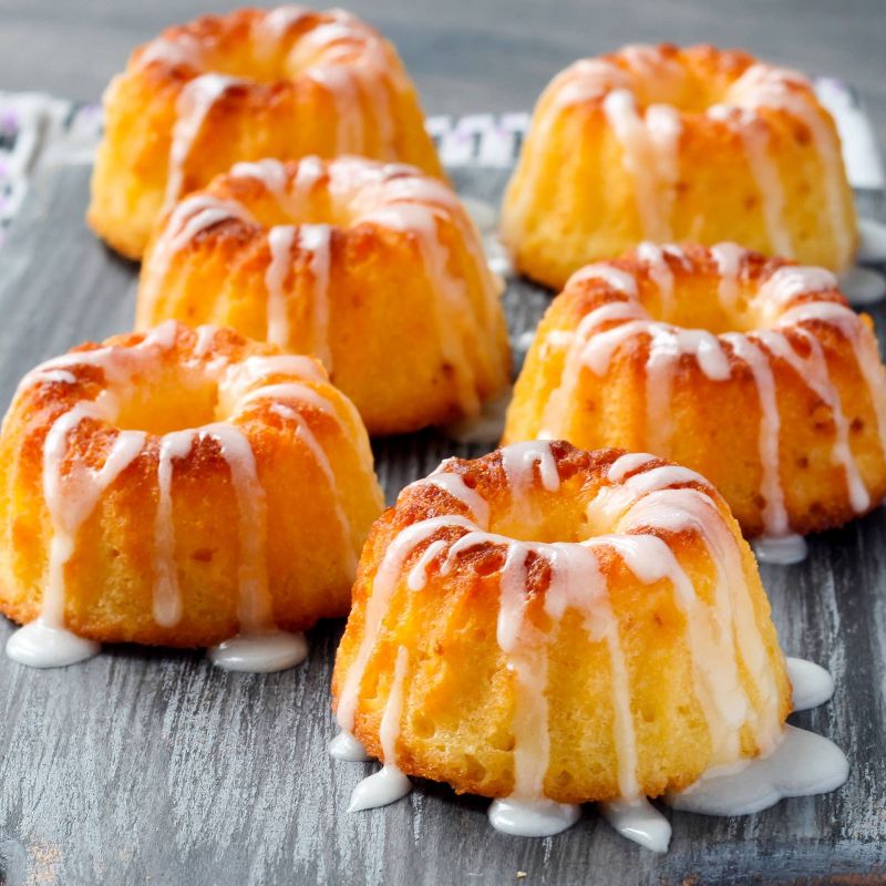 Cuisinart 4pc Mini Bundt Pan Set - CMBM-4BNT