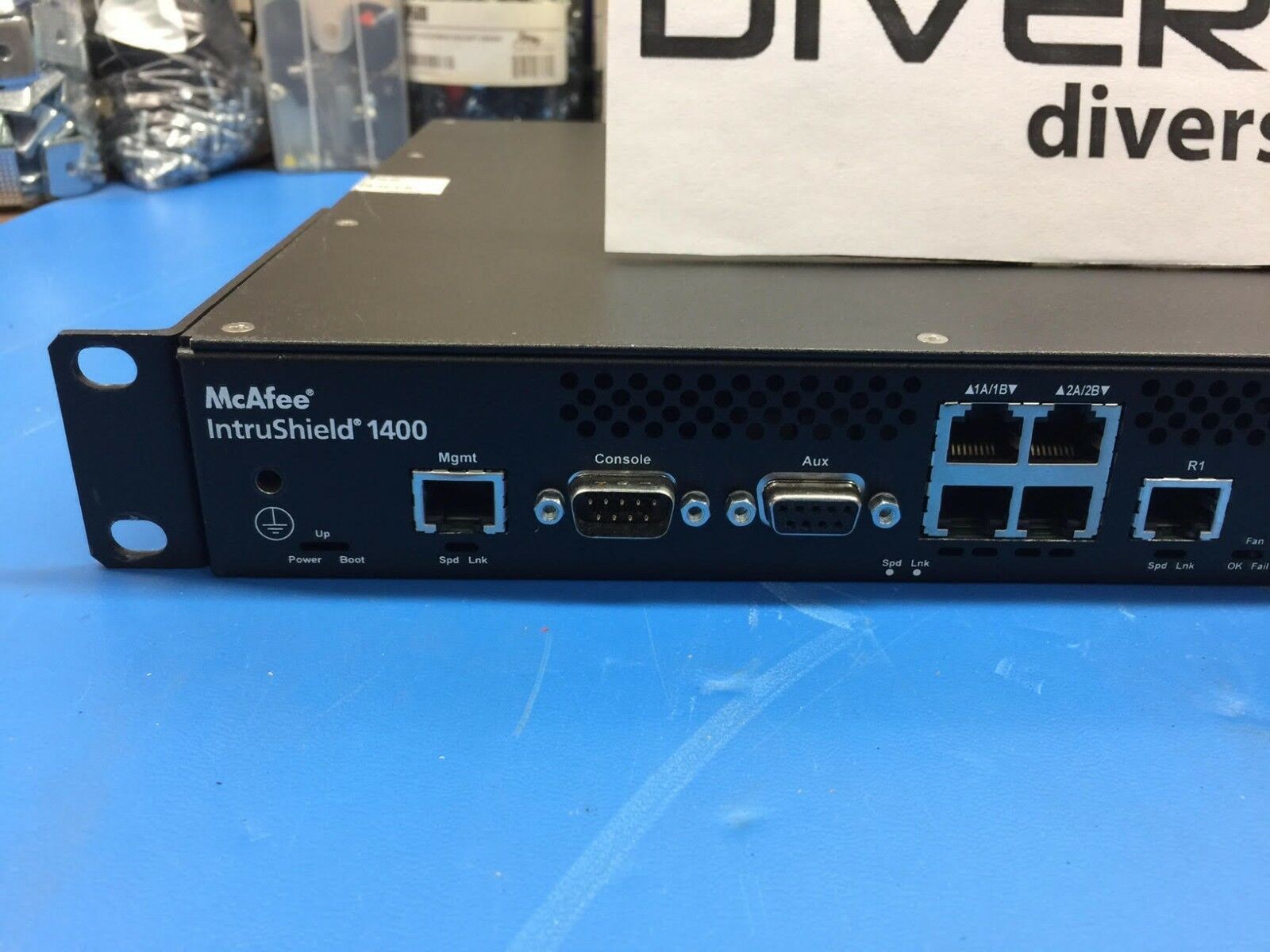 McAfee IntruShield I-1400 Network Security Appliance