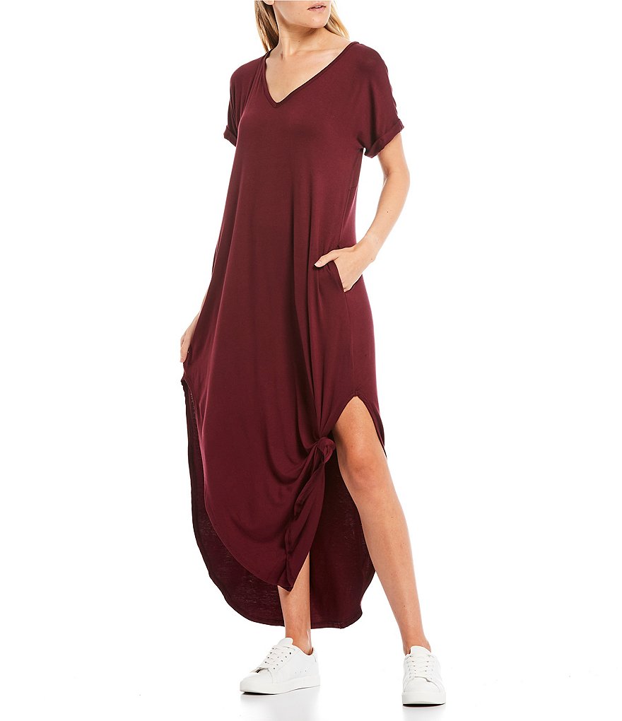 Stilletto's Oversized T-Shirt V-Neck Maxi Dress