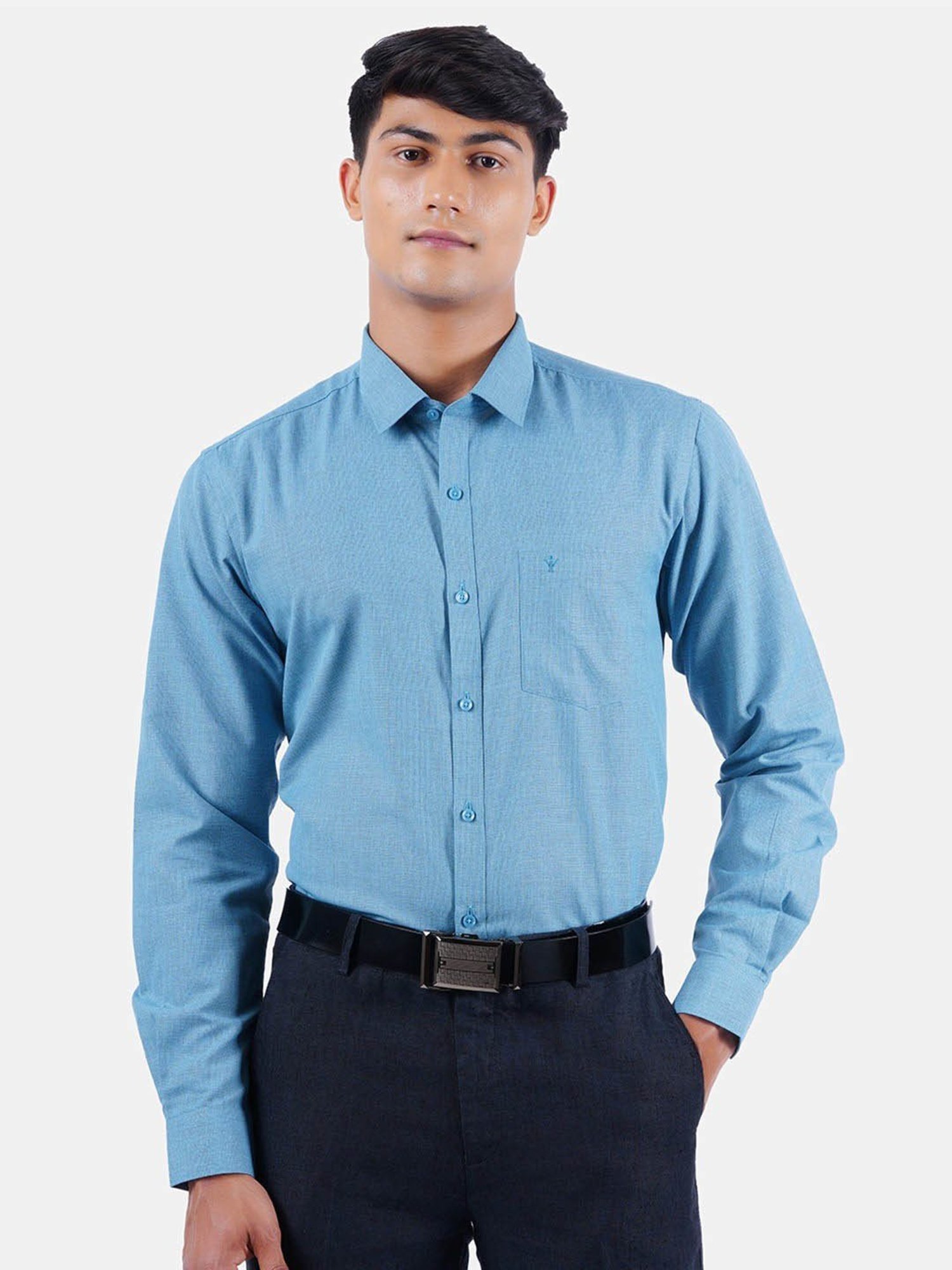 Ramraj Blue Cotton Regular Fit Shirt