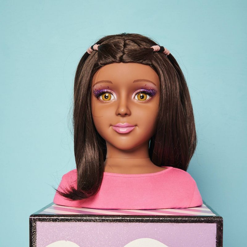 I'M A STYLIST Jasmine with Interchangeable Wig Styling Head - Brunnette Hair