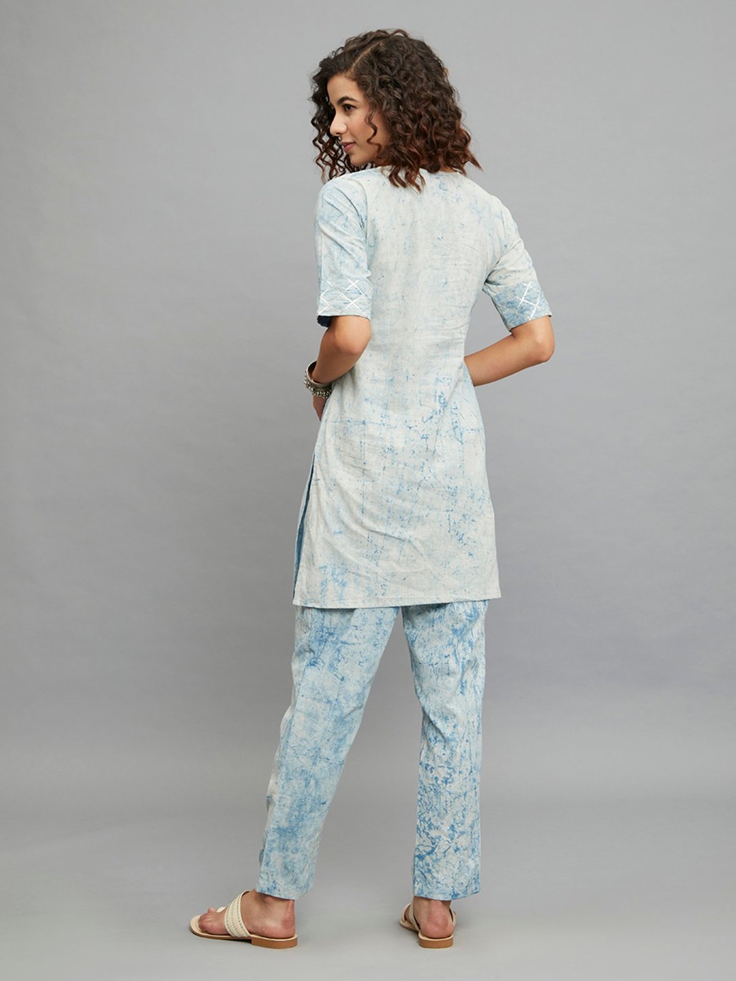 paislei Blue Kurti Pant Set