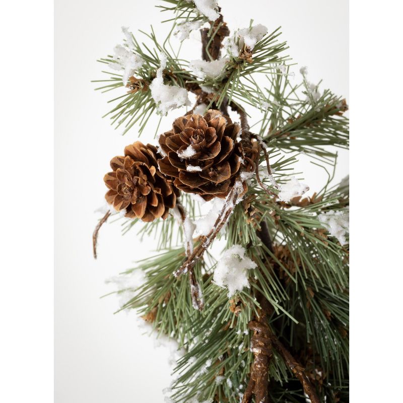 Home Heritage Snowdrift Spruce 6.5 Foot Flocked Christmas Tree with White Lights