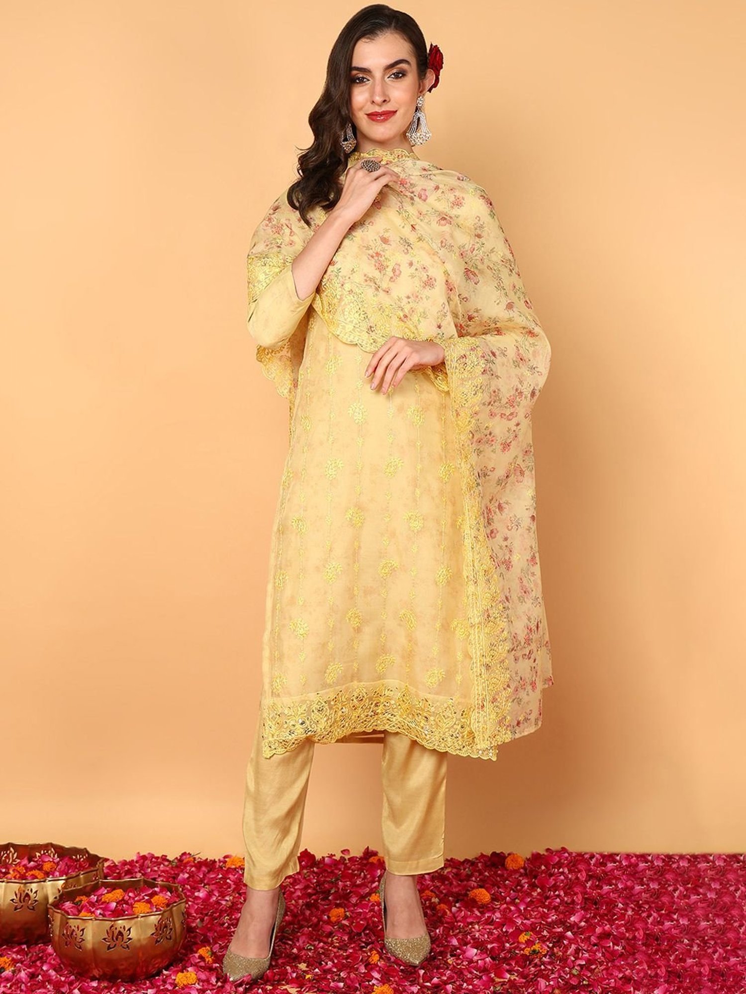 Vaamsi Yellow Embroidered Kurta Pant Set With Dupatta