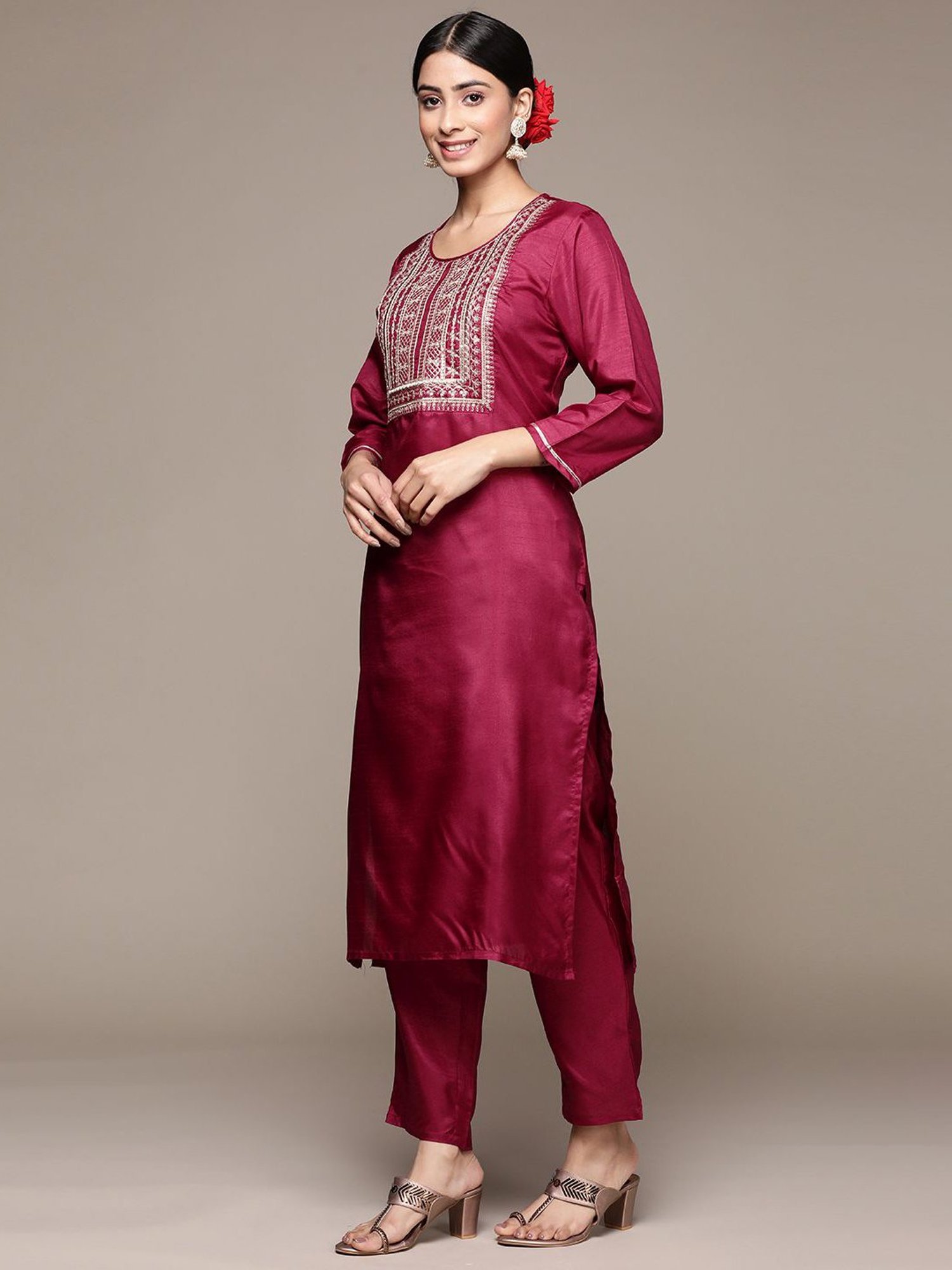 Anubhutee Maroon Embroidered Kurta Pant Set With Dupatta