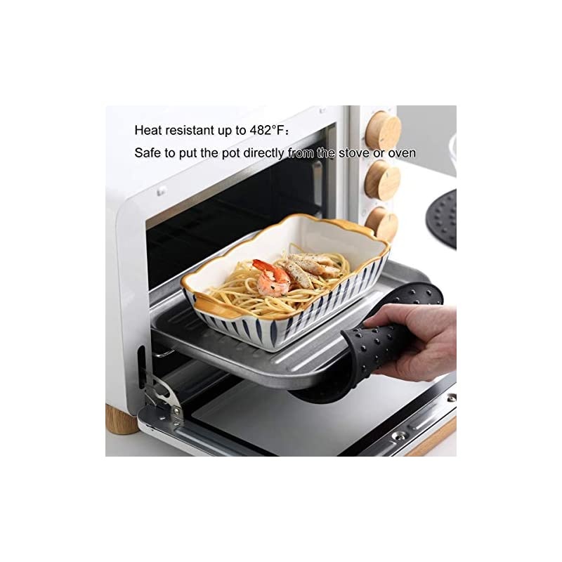 Large, Thick Silicone Trivet Mat Set For Hot Dishes,Pots and Pans, Kitchen Hot Pads for Countertop and Table, Silicone Pot Holders, 2 Large and 2 Regular Sizes S/4 (Black)