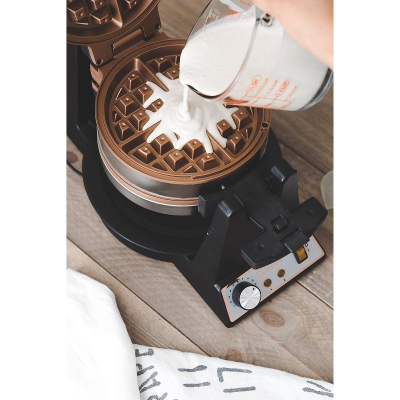 ChefChoice Five of Hearts Waffle Maker - Black