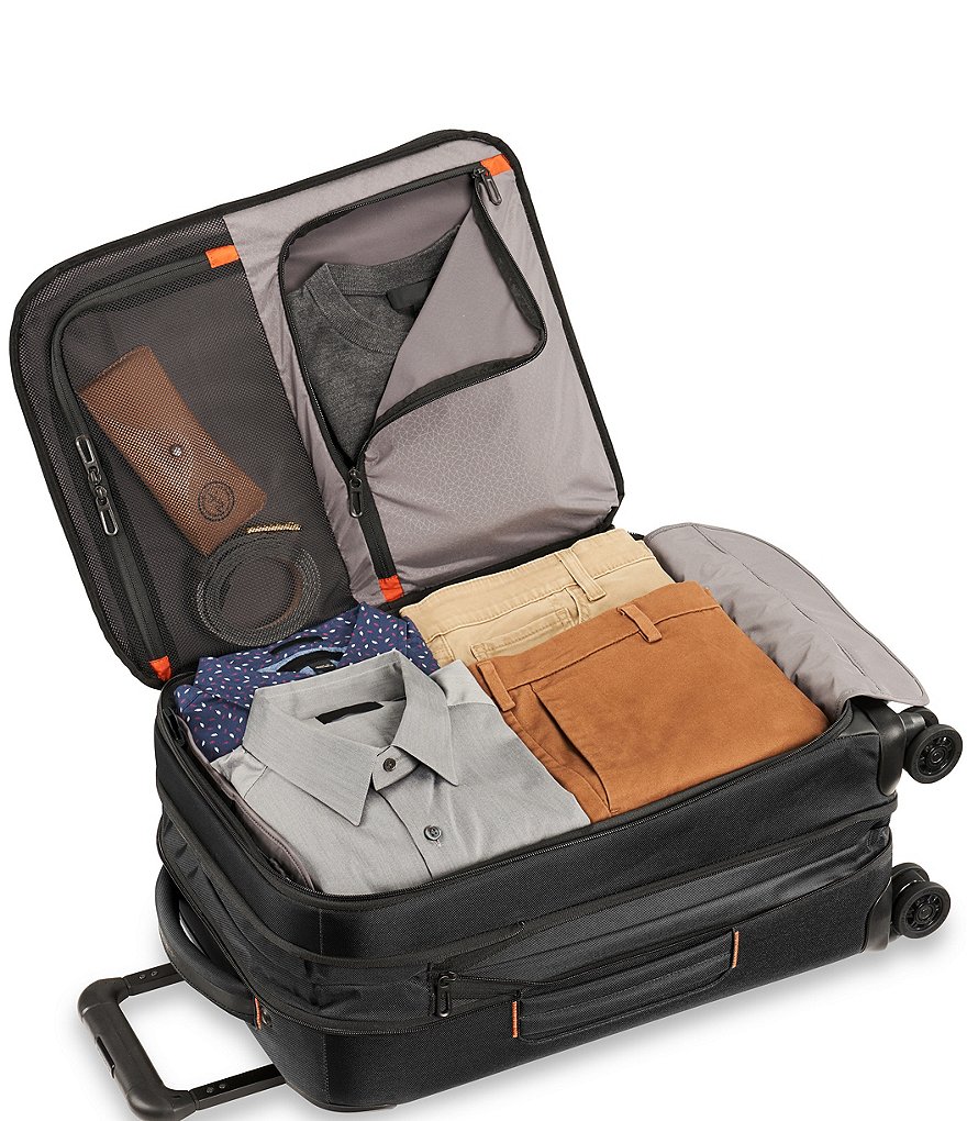 Briggs & Riley ZDX 22#double; Carry-On Expandable Spinner