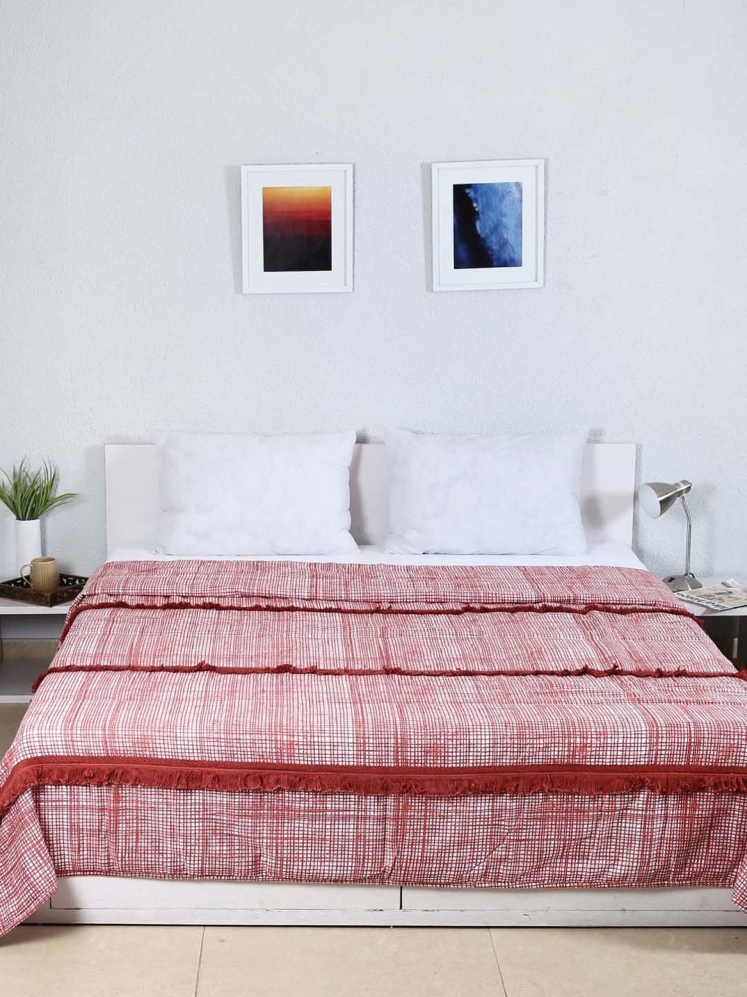 House This Kattam-Kuta Coral Cotton Bed Cover - Set of 1