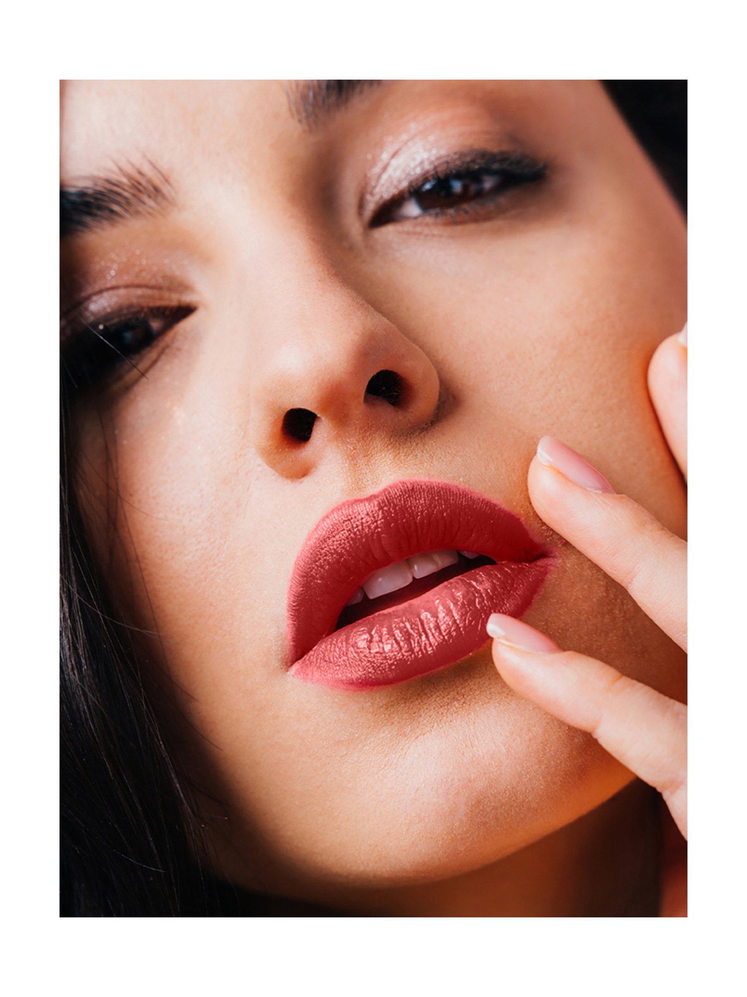 Lamel Silk Cover Silky Cream Lipstick 402 Pink Nude - 3.8 gm