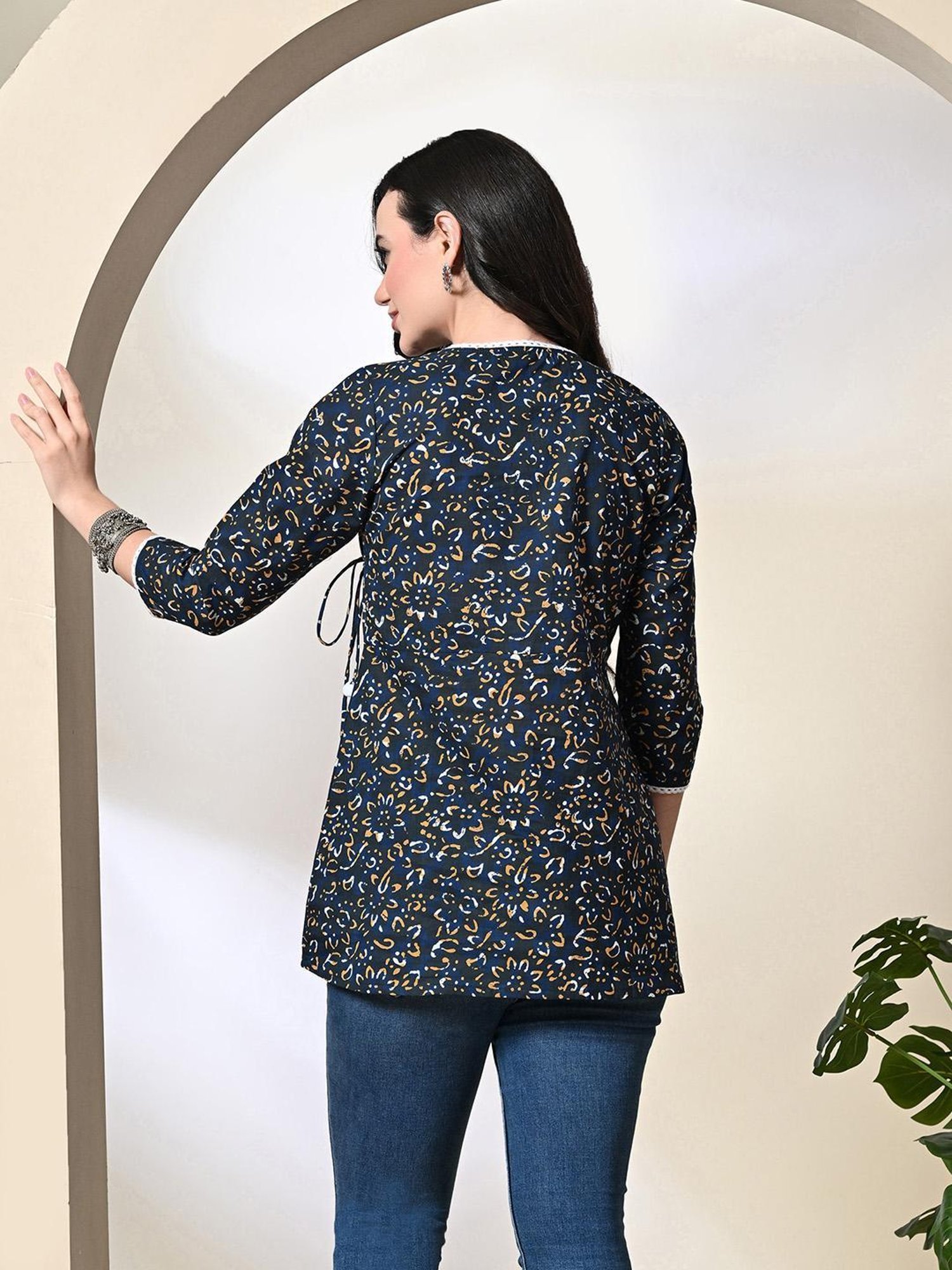 DECKEDUP Blue & Black Cotton Printed Tunic