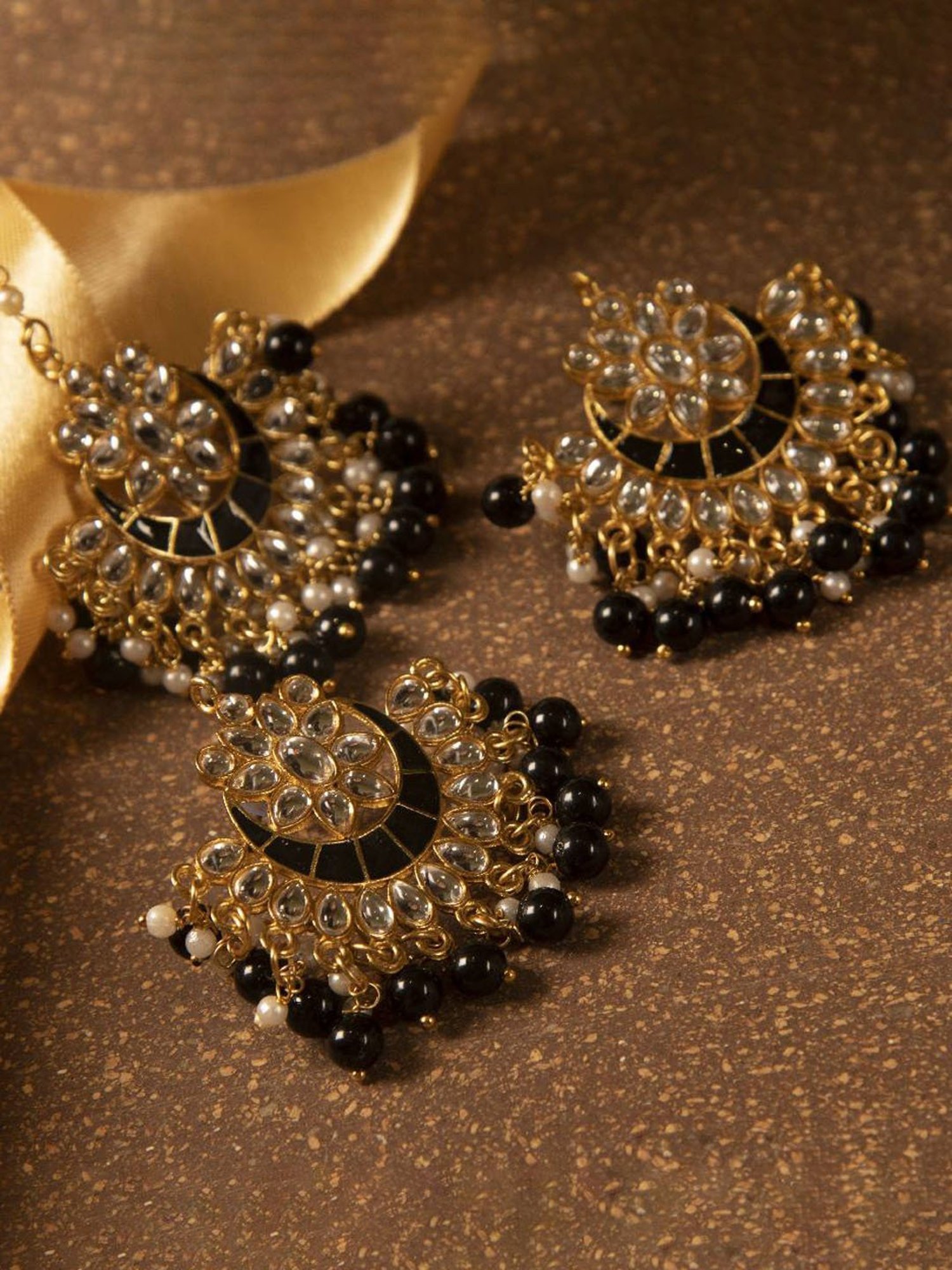 Jewelz Fastive Season Eye Catching Earring & Maang Tikka for womens & Girls