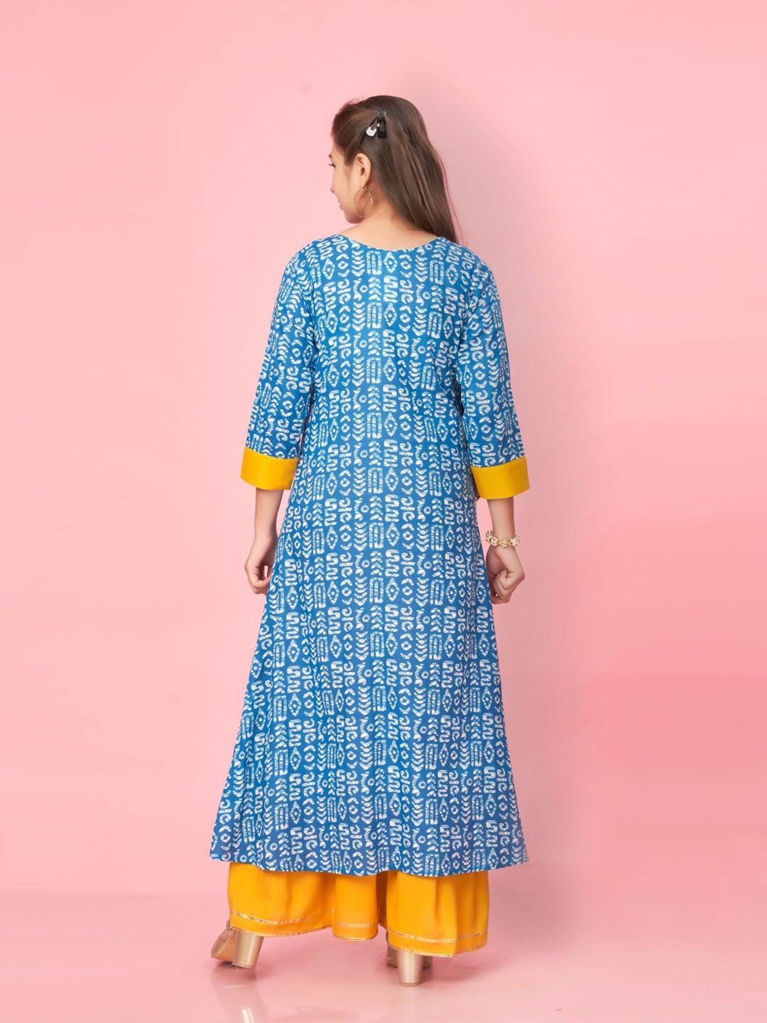 Aarika Kids Blue Printed Kurti