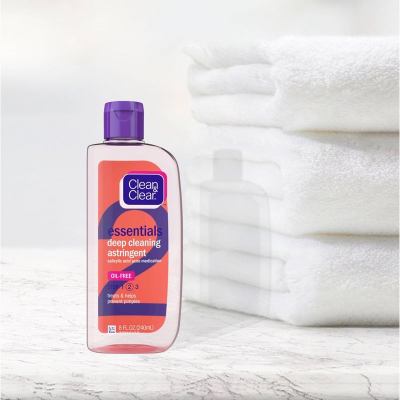 Clean & Clear Essentials Oil-Free Deep Cleaning Astringent - 8 fl oz