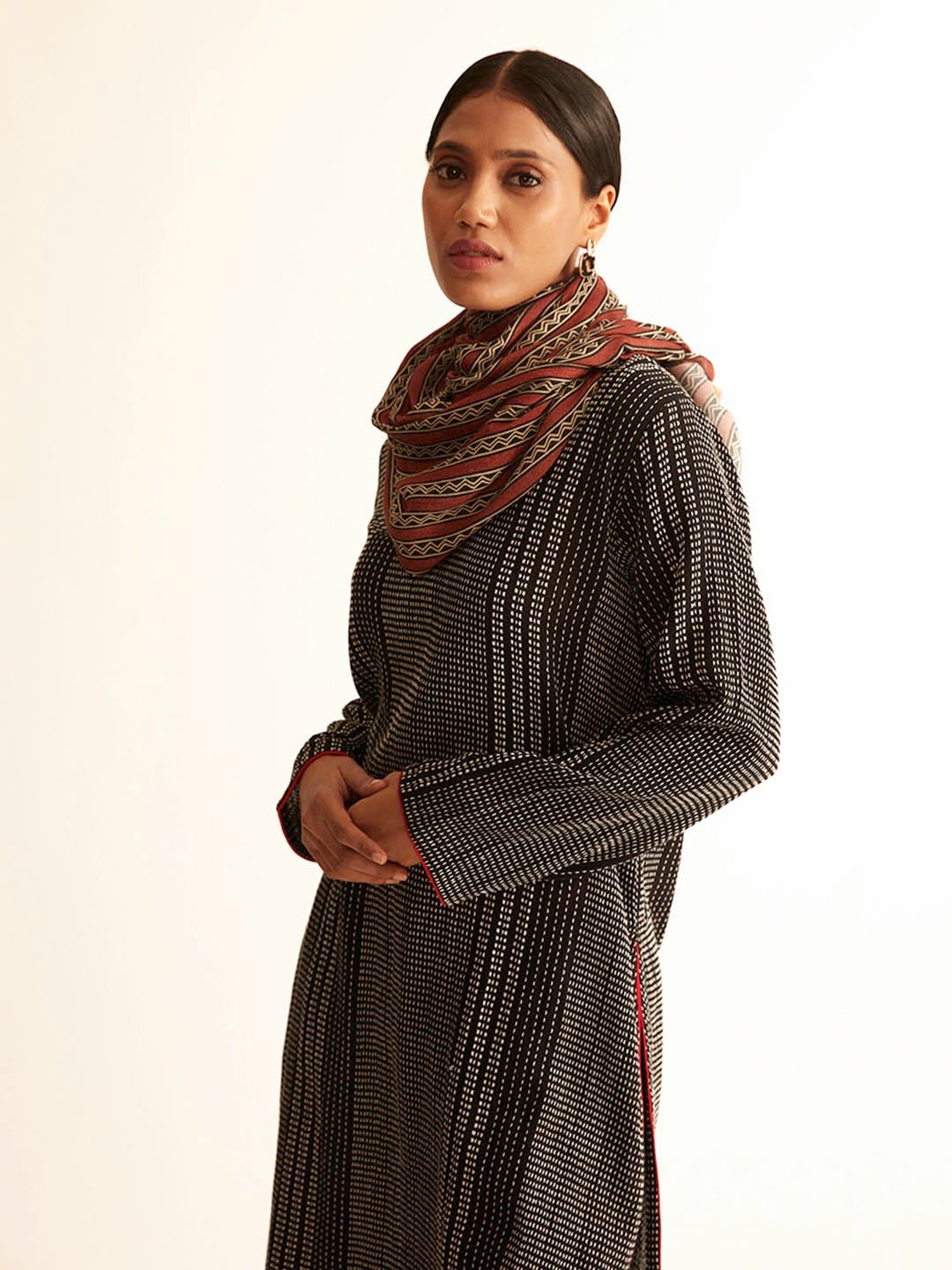 ANCESTRY Multicolor Printed Stole