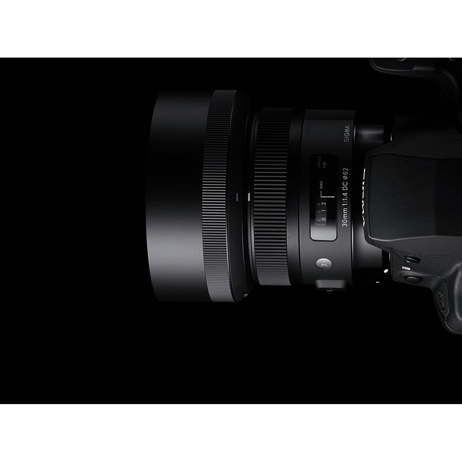 Sigma 30mm f/1.4 DC HSM Lens for Sony DSLR Cameras