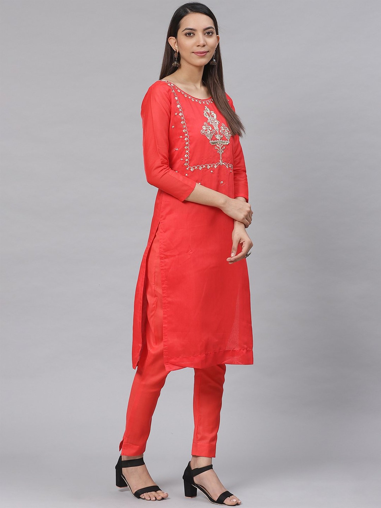 Saree Mall Red Embroidered Unstitched Dress Material