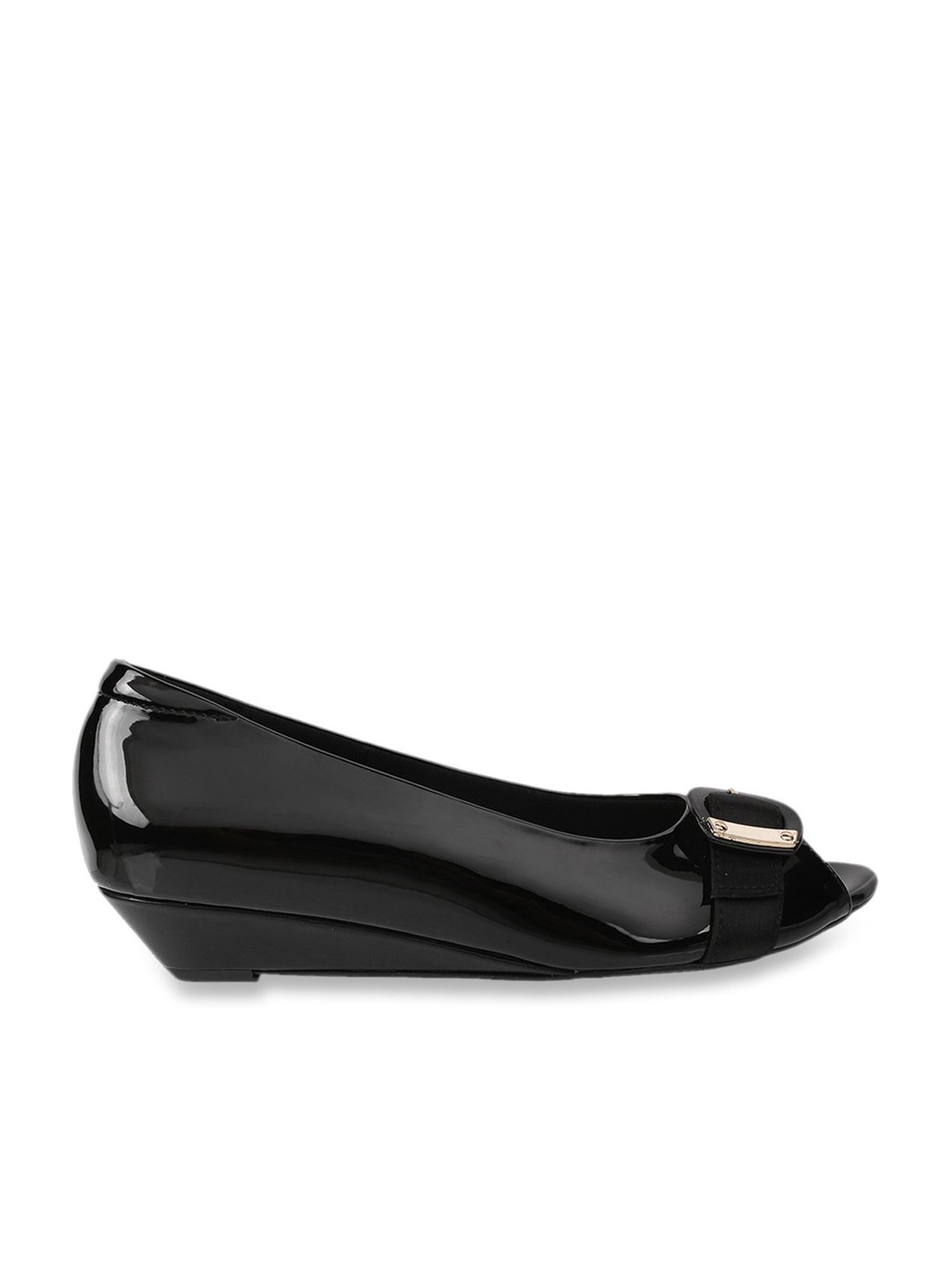 Metro Women's Black Peeptoe Wedges