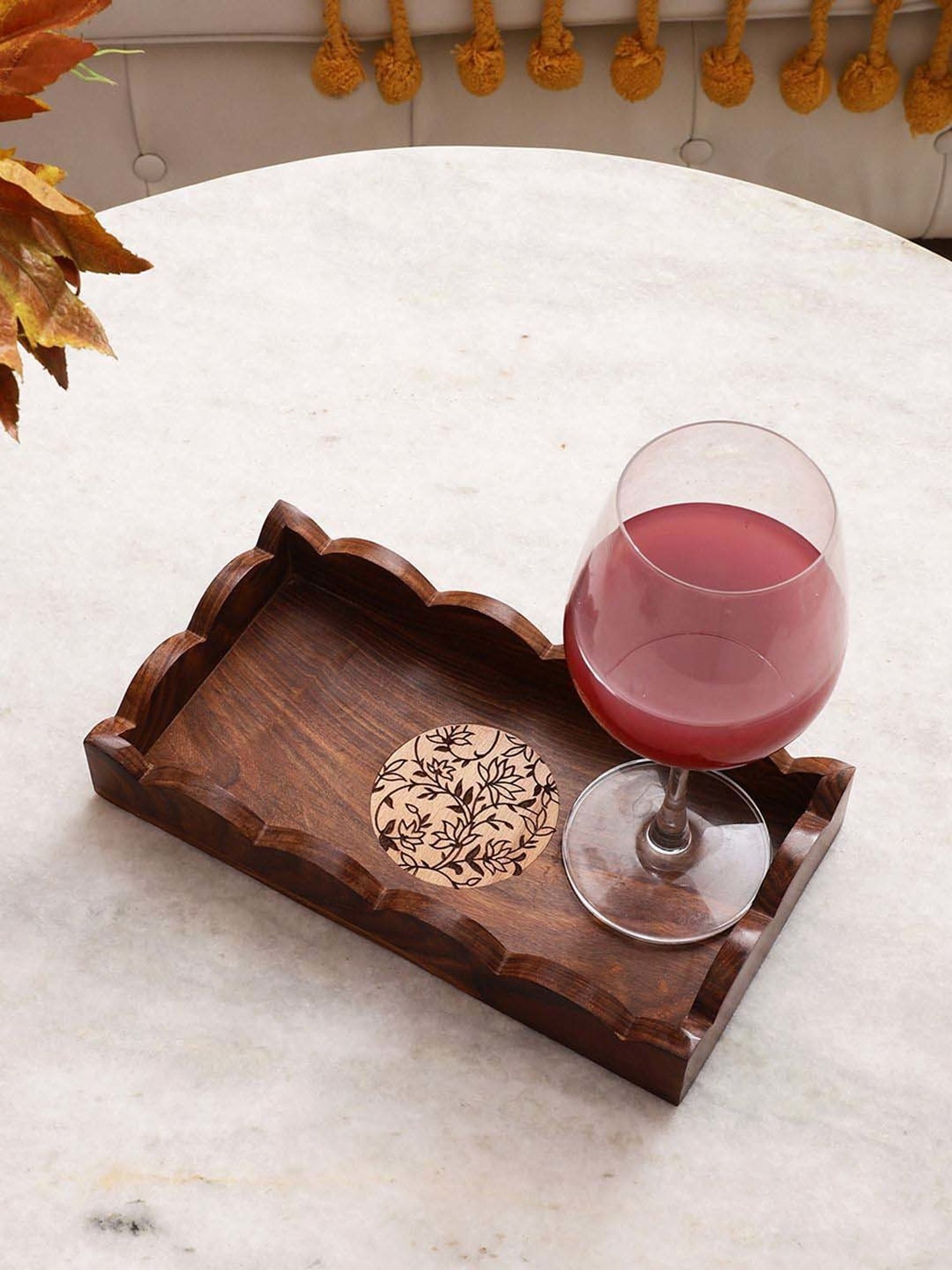 VarEesha Gul Brown Sheesham Wood Rectangular Tray