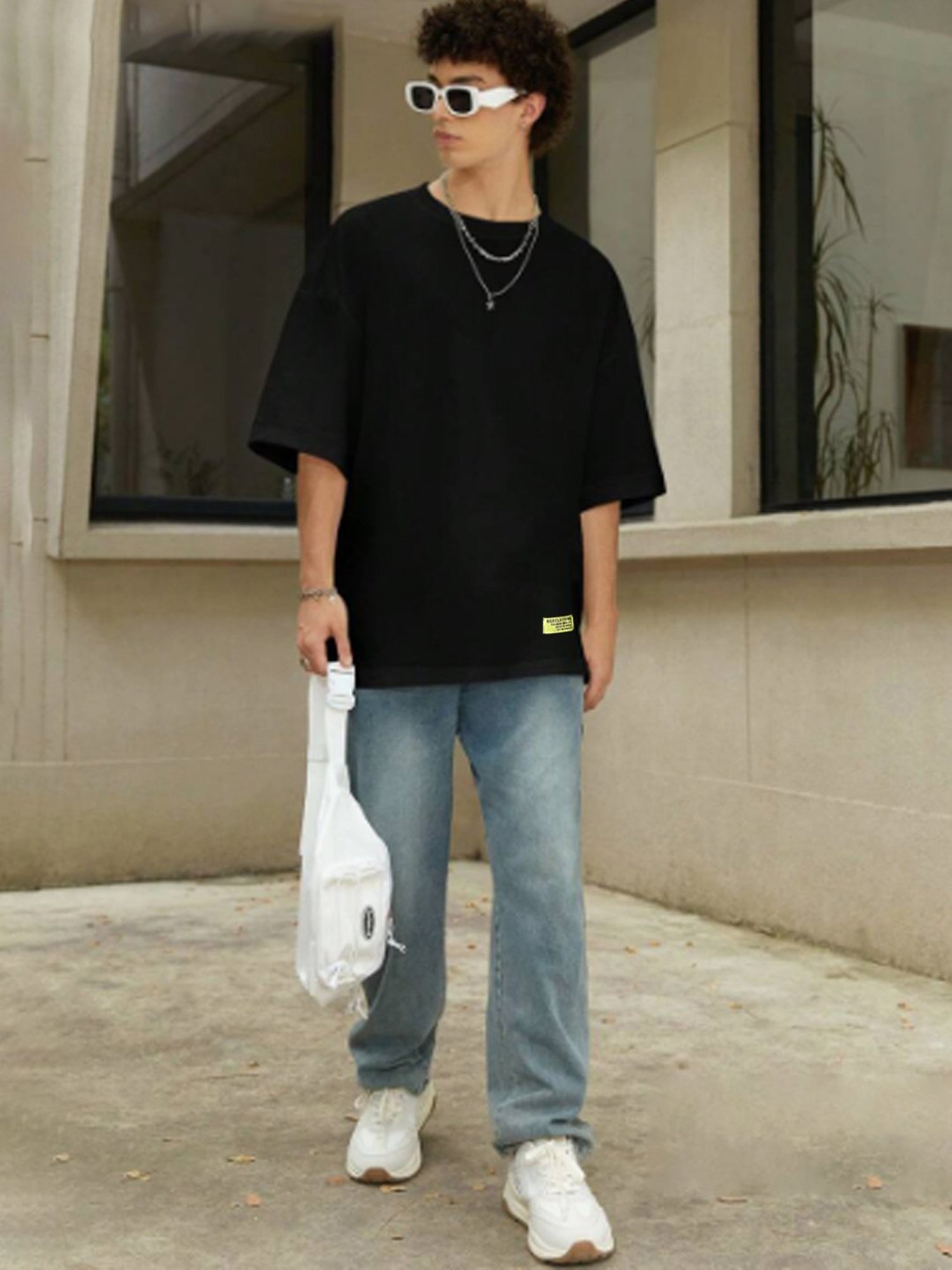 Rigo Black Loose Fit Graphic Print Oversized T-Shirt