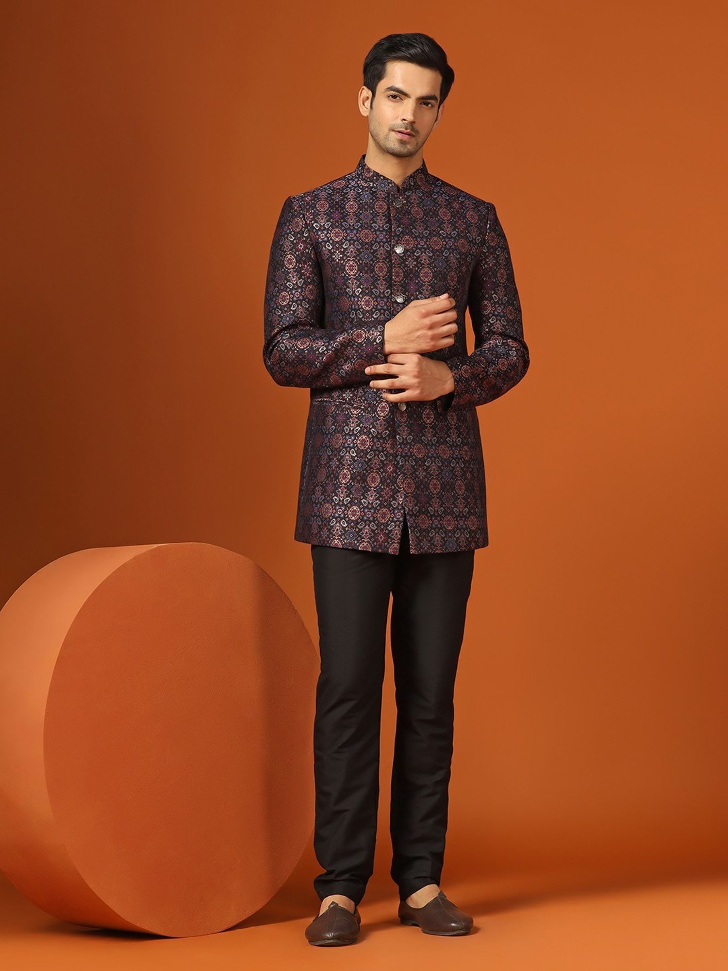 KISAH Black Regular Fit Self Pattern Sherwani Set