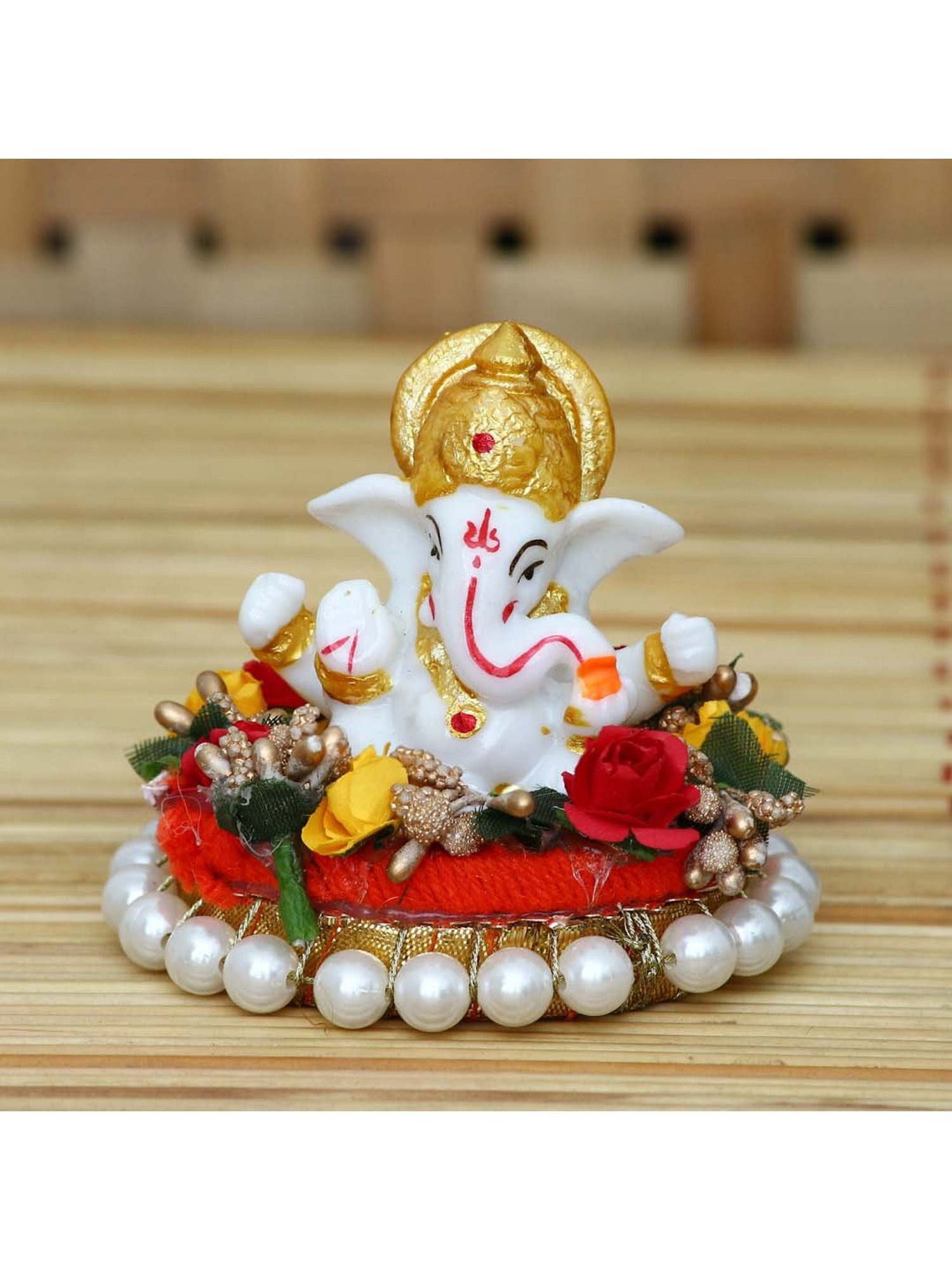 eCraftIndia Lord Ganesha Idol on Decorative Handcrafted Plate for Home and Car