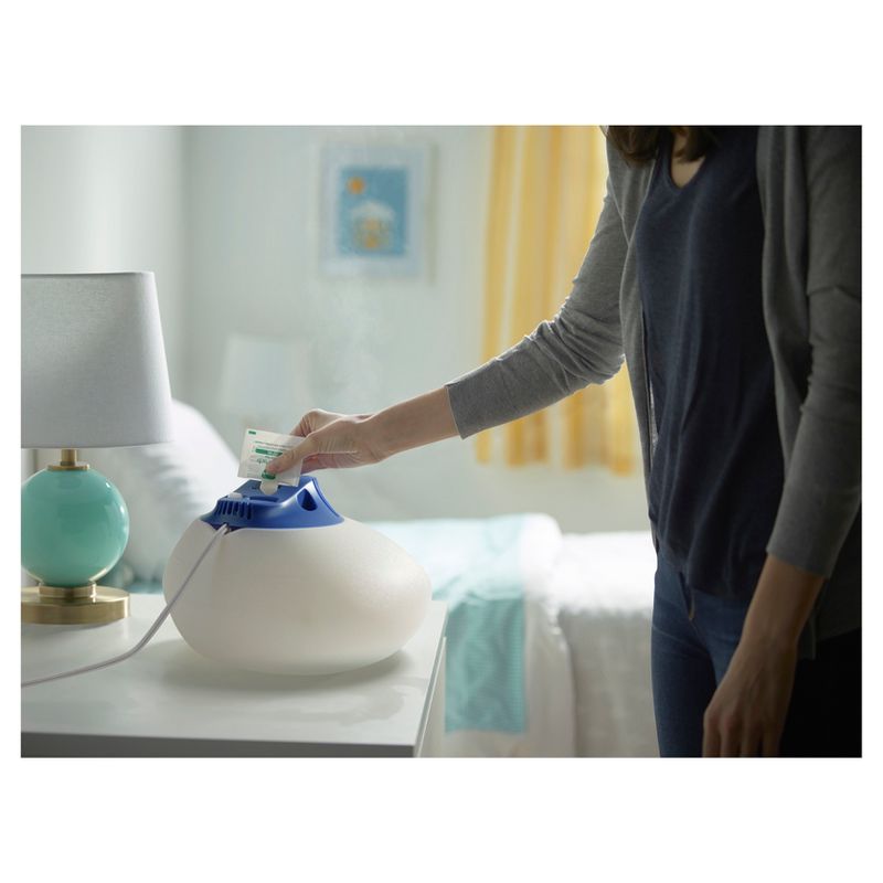 Vicks Warm Steam Vaporizer Humidifier with Night Light - 1.5gal