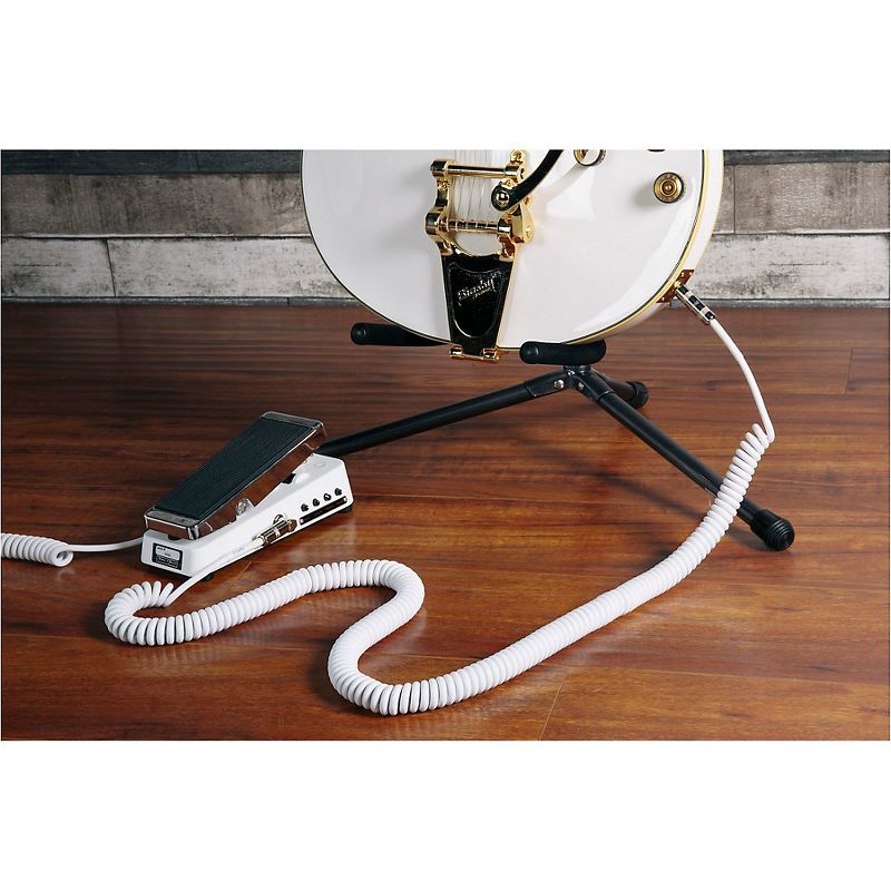 Livewire Advantage Instrument Cable Coiled Angled/Straight 25 ft. White