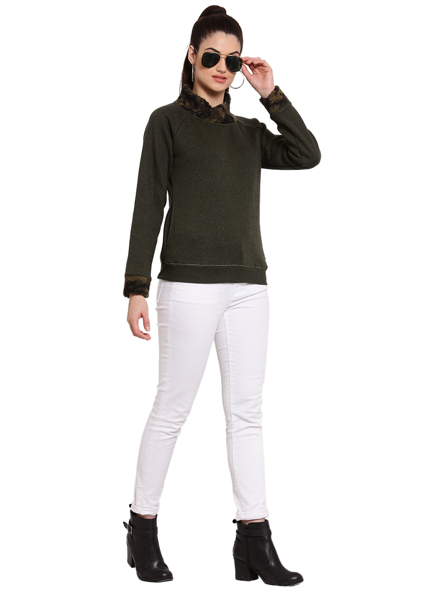 Juelle Green Full Sleeves Sweatshirt