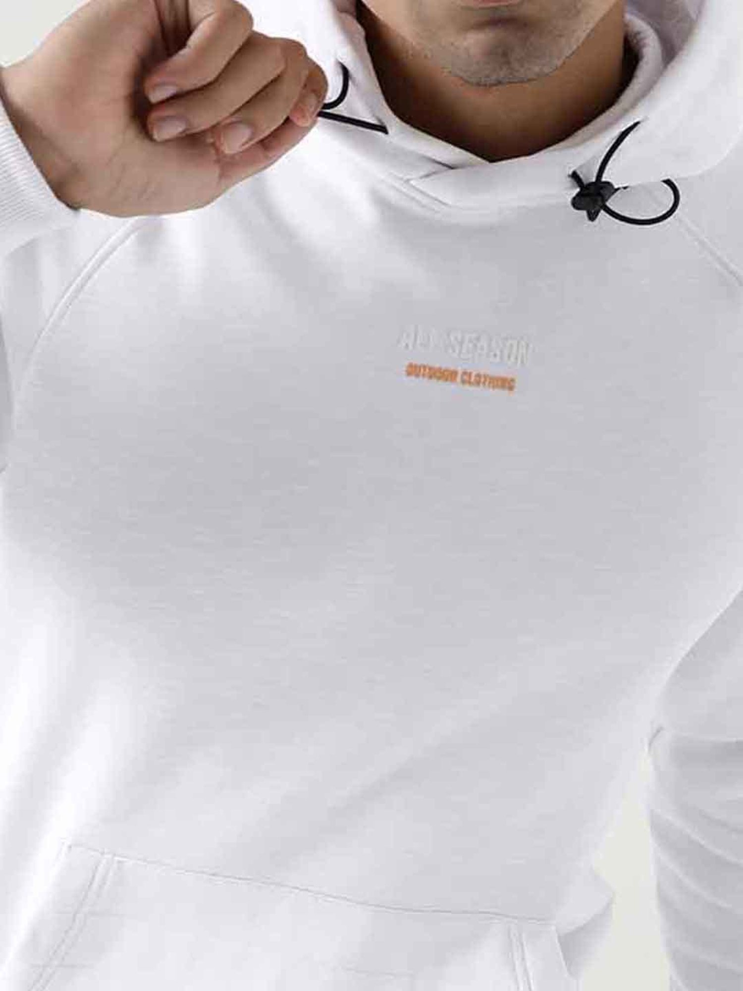 Wildcraft White Regular Fit Printed Hooded Sweatshirt