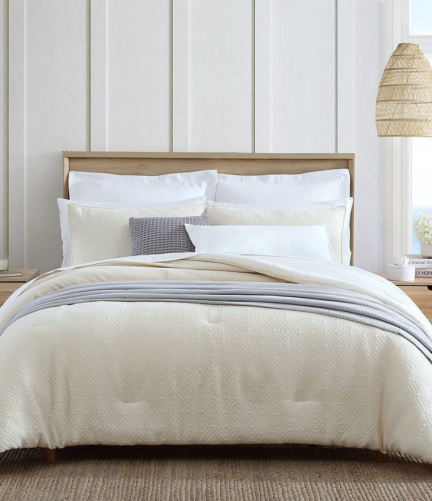 Charisma Belaire Comforter Set