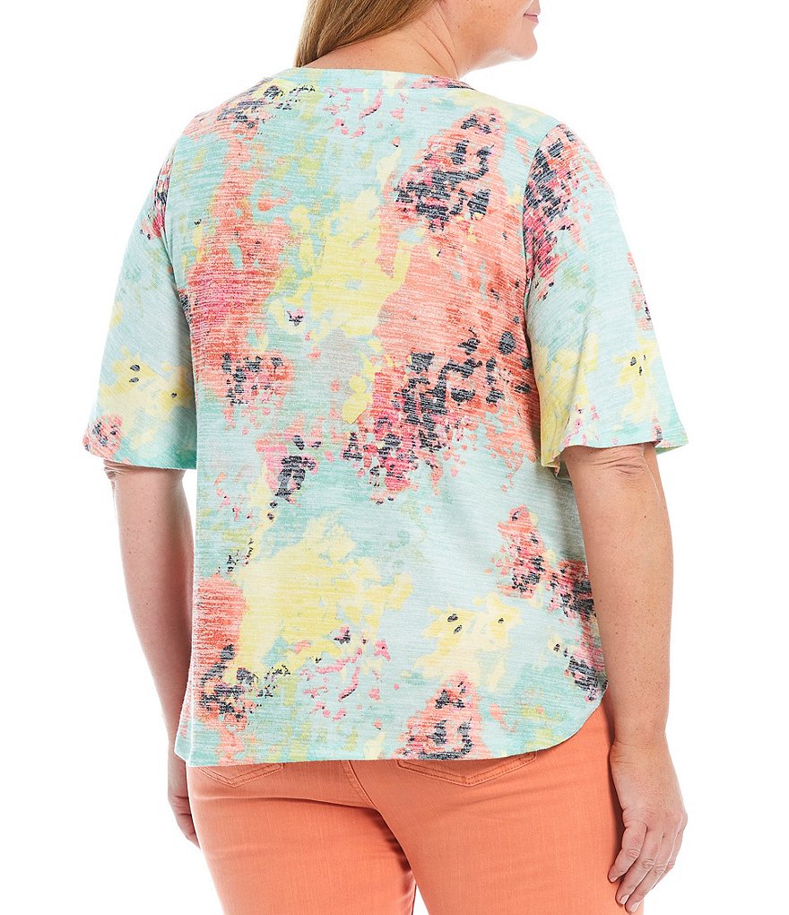 Westbound Plus Size Blur Floral Print Crew Neck Flounce Short Sleeve Top