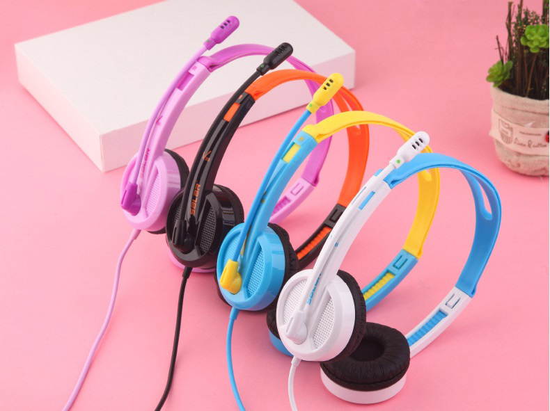 Over Ear Headphones Mic Noise Reduction 3.5MM Wired Headset