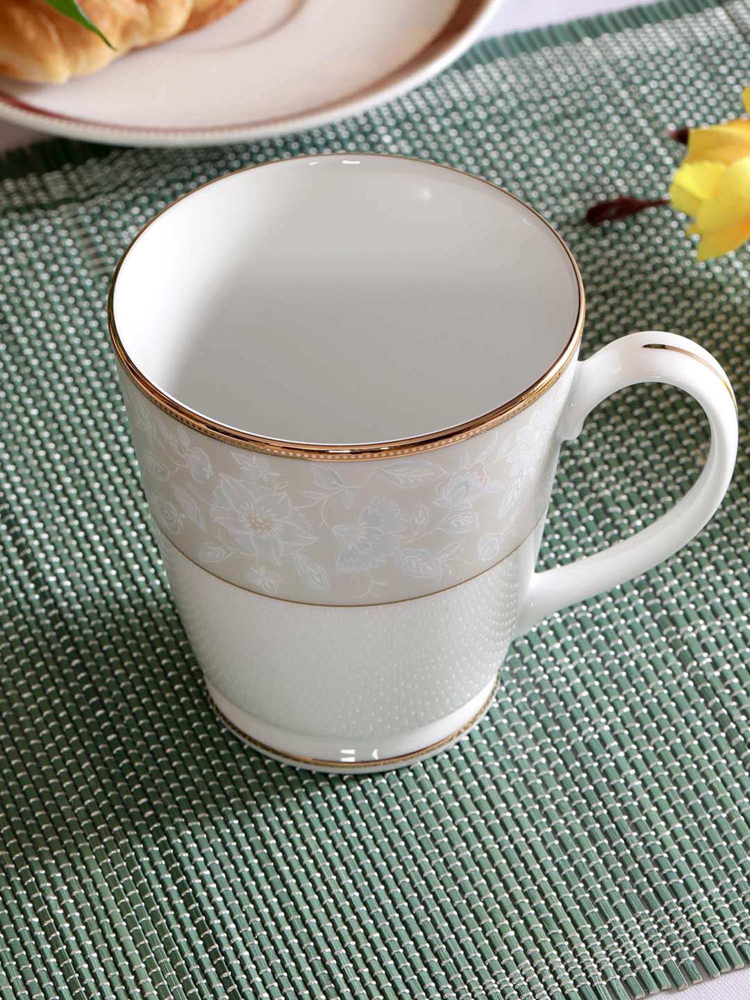 NORITAKE Hearth Off-White & Beige Porcelain Valley Milk Mug (0.37 L) - Set of 1