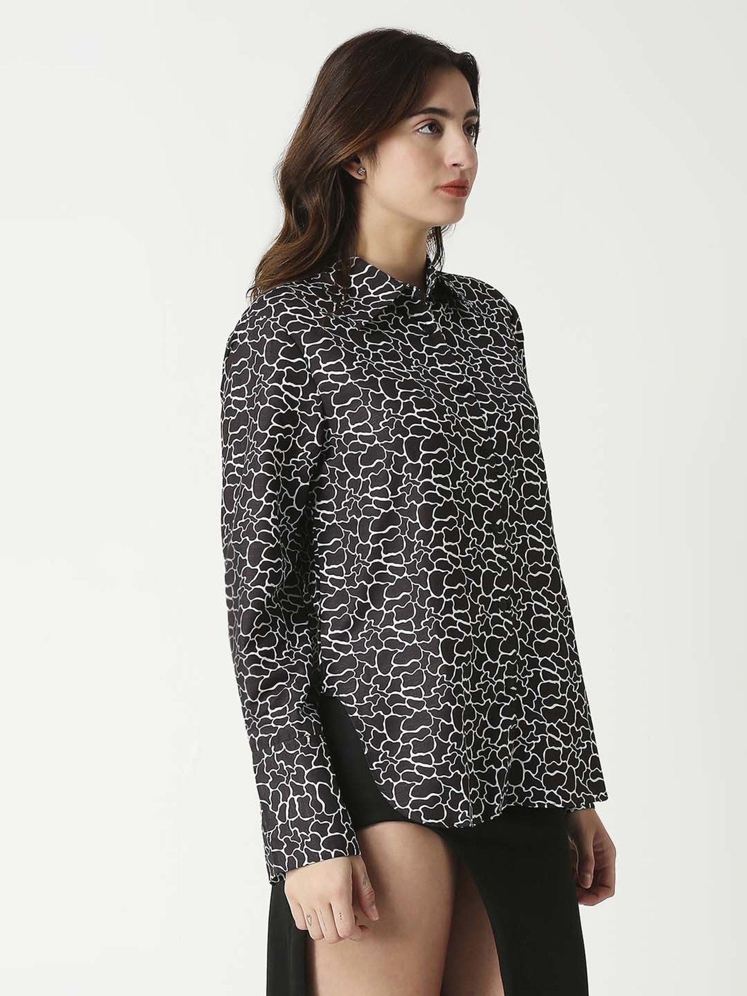 Remanika Black Cotton Printed Shirt