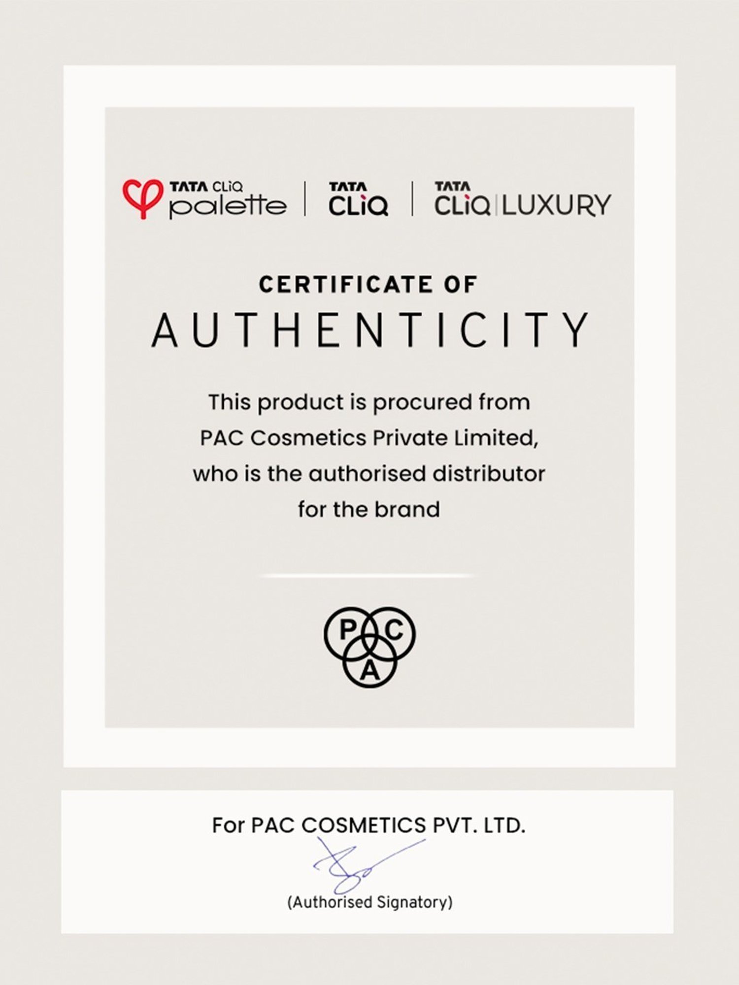 PAC Spotlight Liquid Foundation Mud Oak - 40 ml