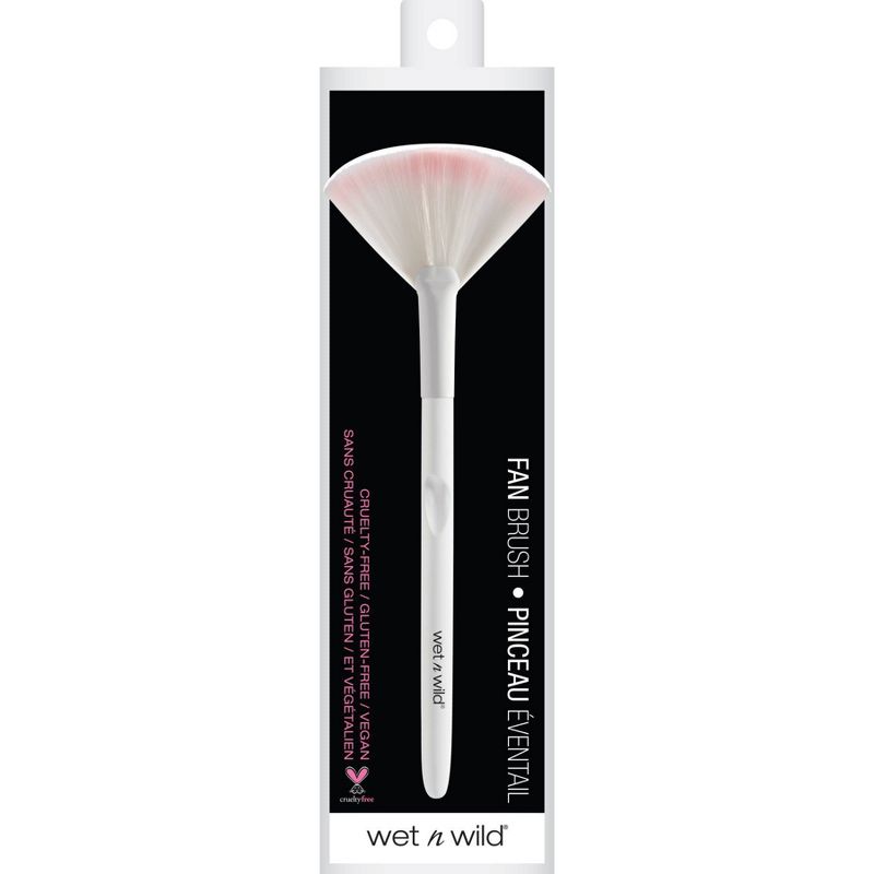 wet n wild Fan Brush -1ct
