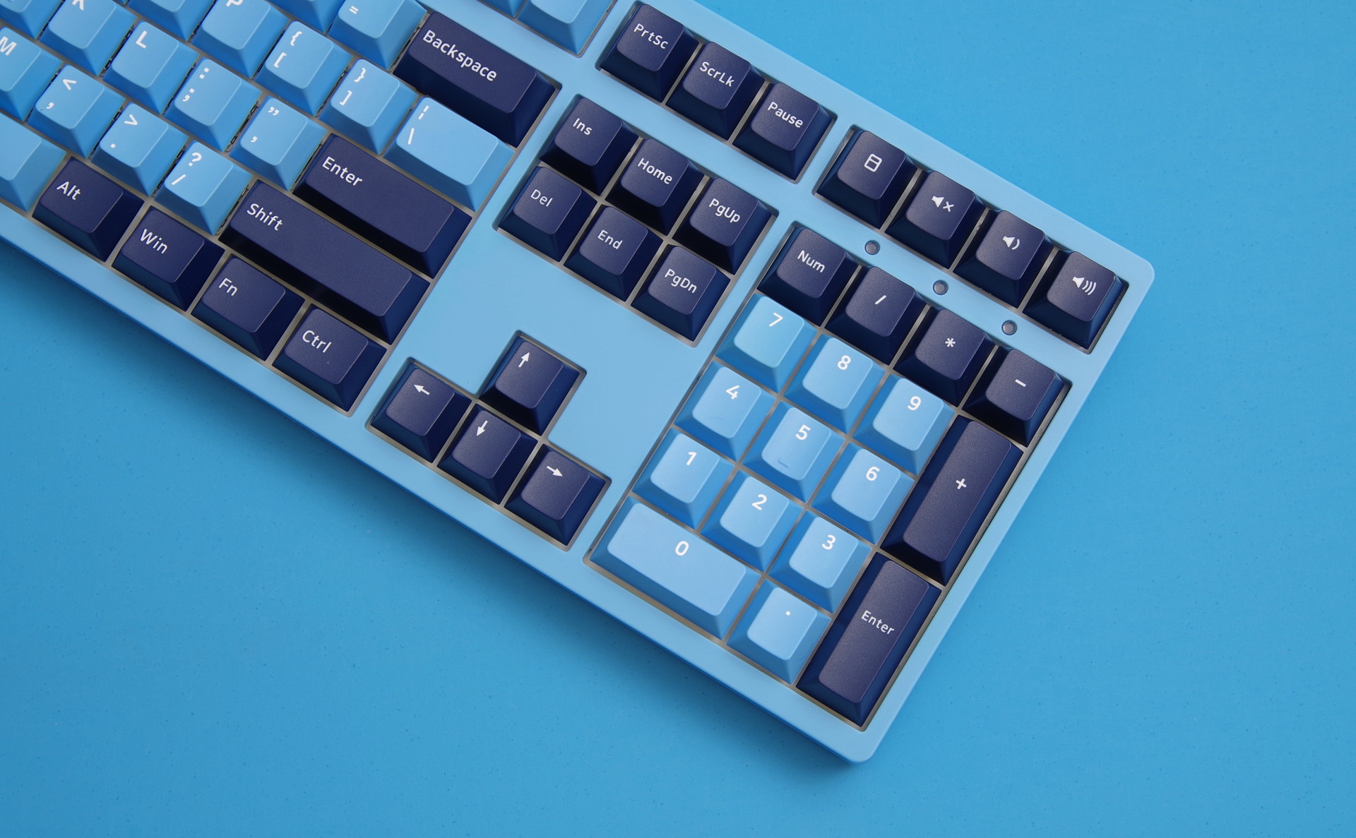 Akko 3108V2 Sailor Moon Gaming Mechanical Keyboard Pink Switch Double Shot Dye Sub PBT Keycaps NKRO Detachable USB Type-C Pink Cat Paw