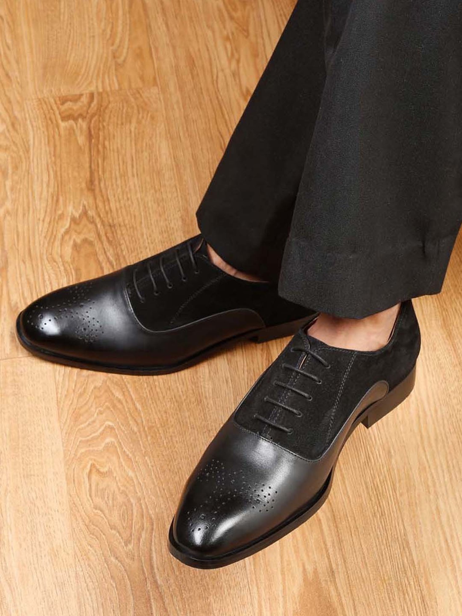 Louis Stitch Men's Obsidian Black Brogue Shoes