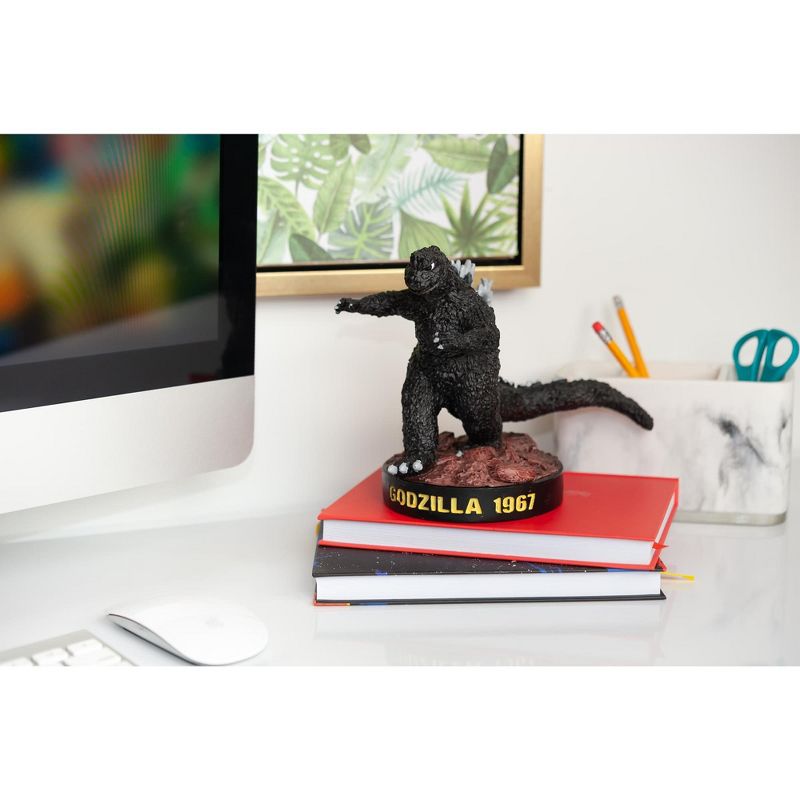 Surreal Entertainment Godzilla 6 Inch Resin Paperweight Statue