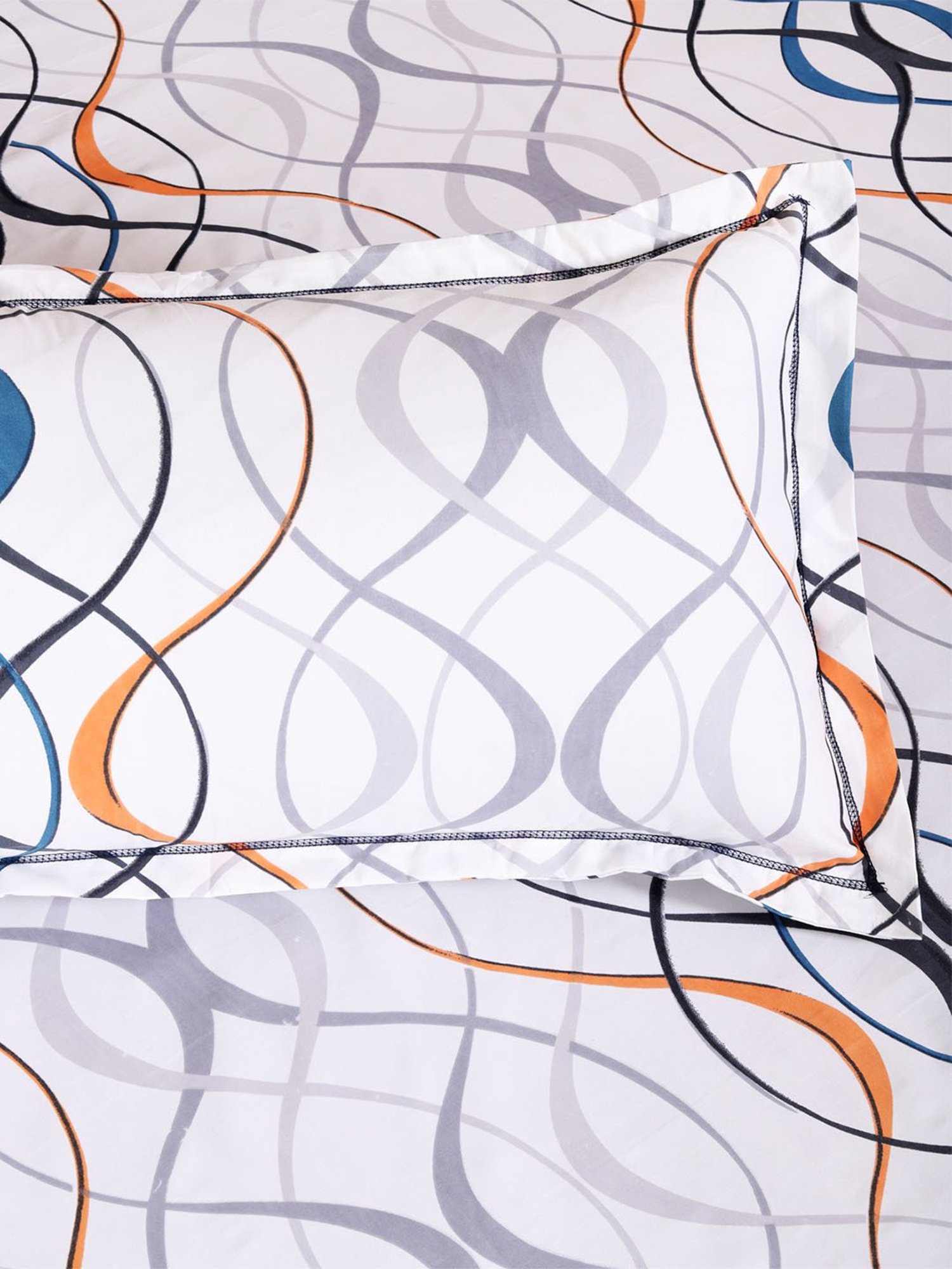 Romee White Microfibre Abstract Bed Sheets