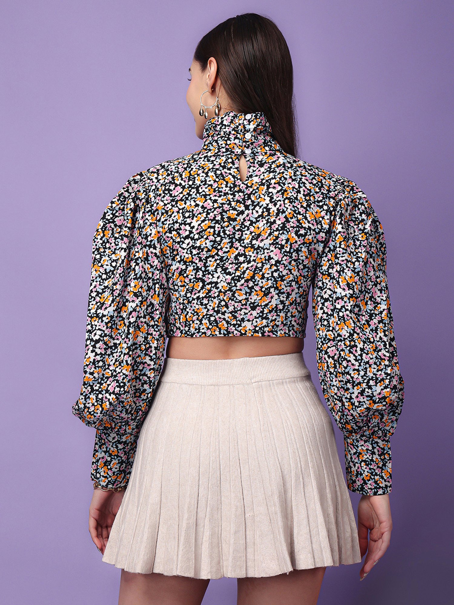 Scorpius Multicolor Floral Print Crop Top