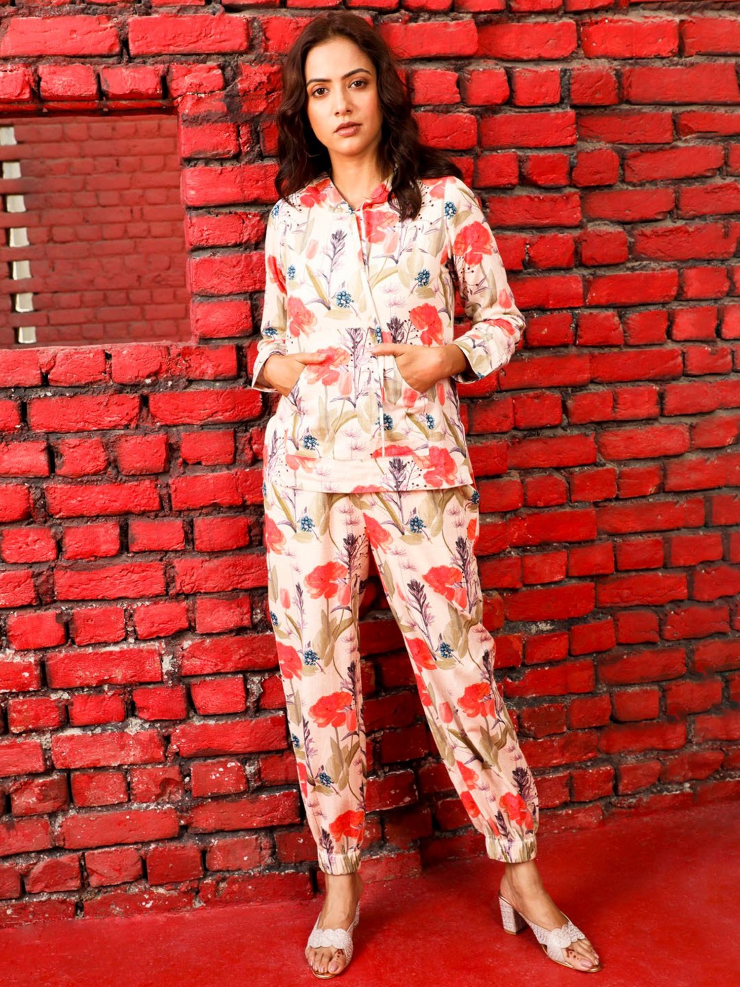 Jaipur Kurti Multicolor Hoodie With Joggers