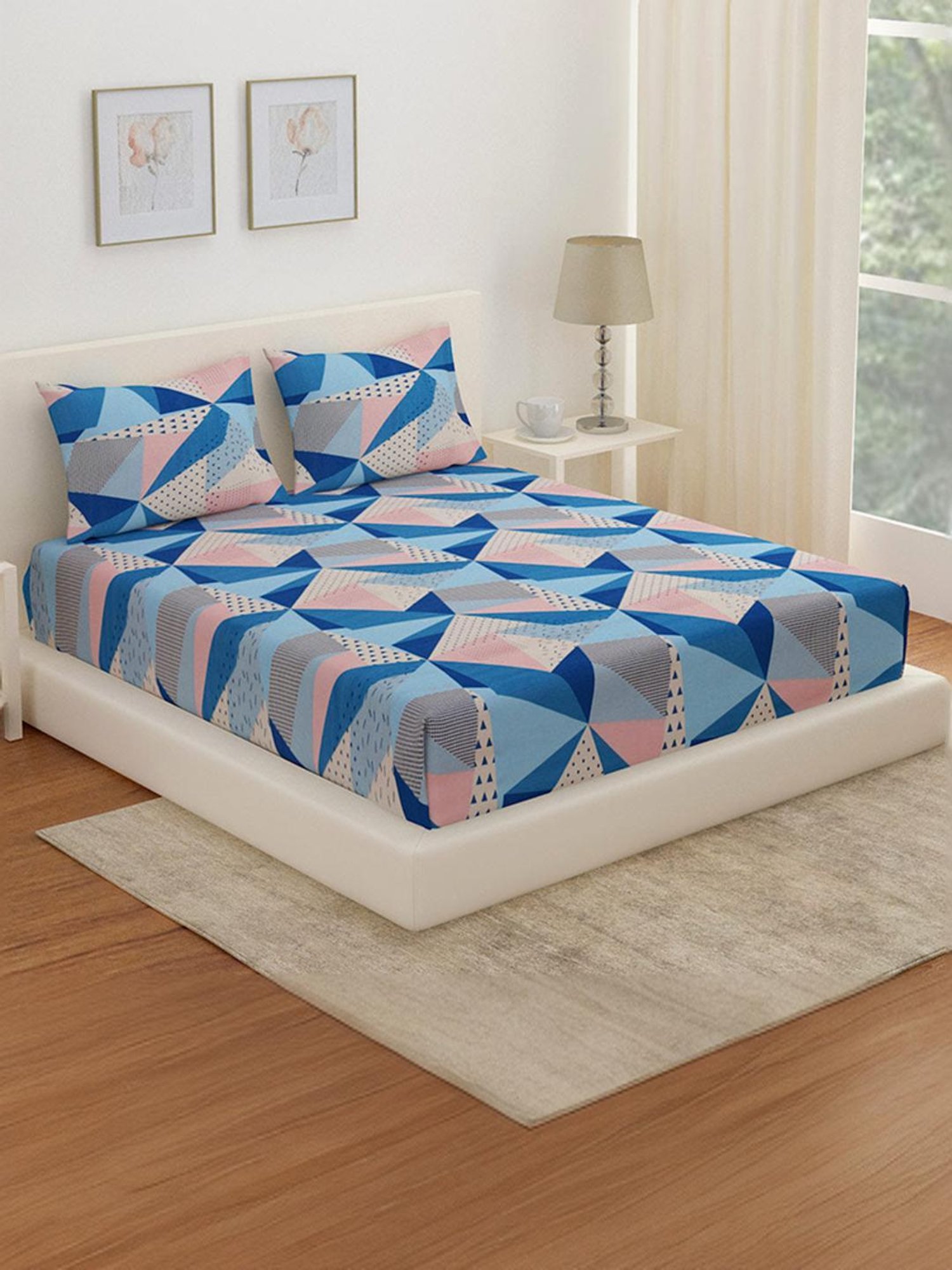 @Home Arias Blue & Pink 165 TC Cotton King Bedsheet with 2 Pillow Covers