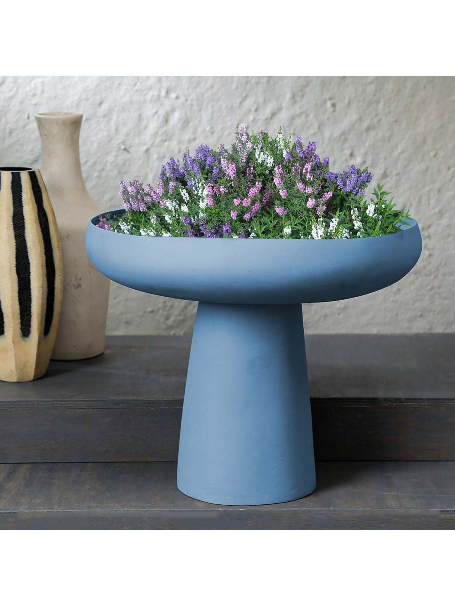 Home4U Blue Fiber-Glass Planter - Set of 1