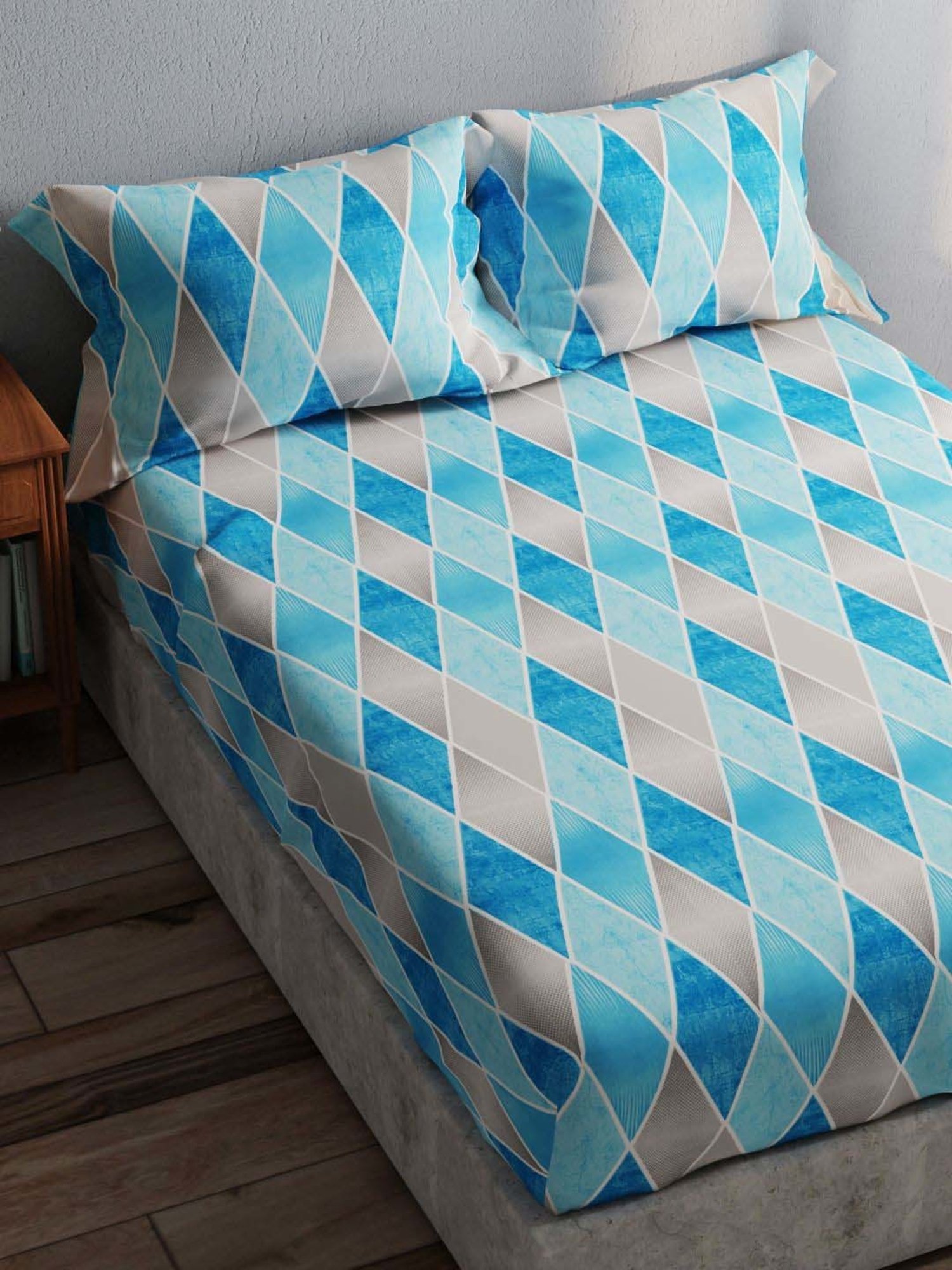 Bianca Amolina Blue 135 TC Cotton Double Bedsheet with 2 Pillow Covers