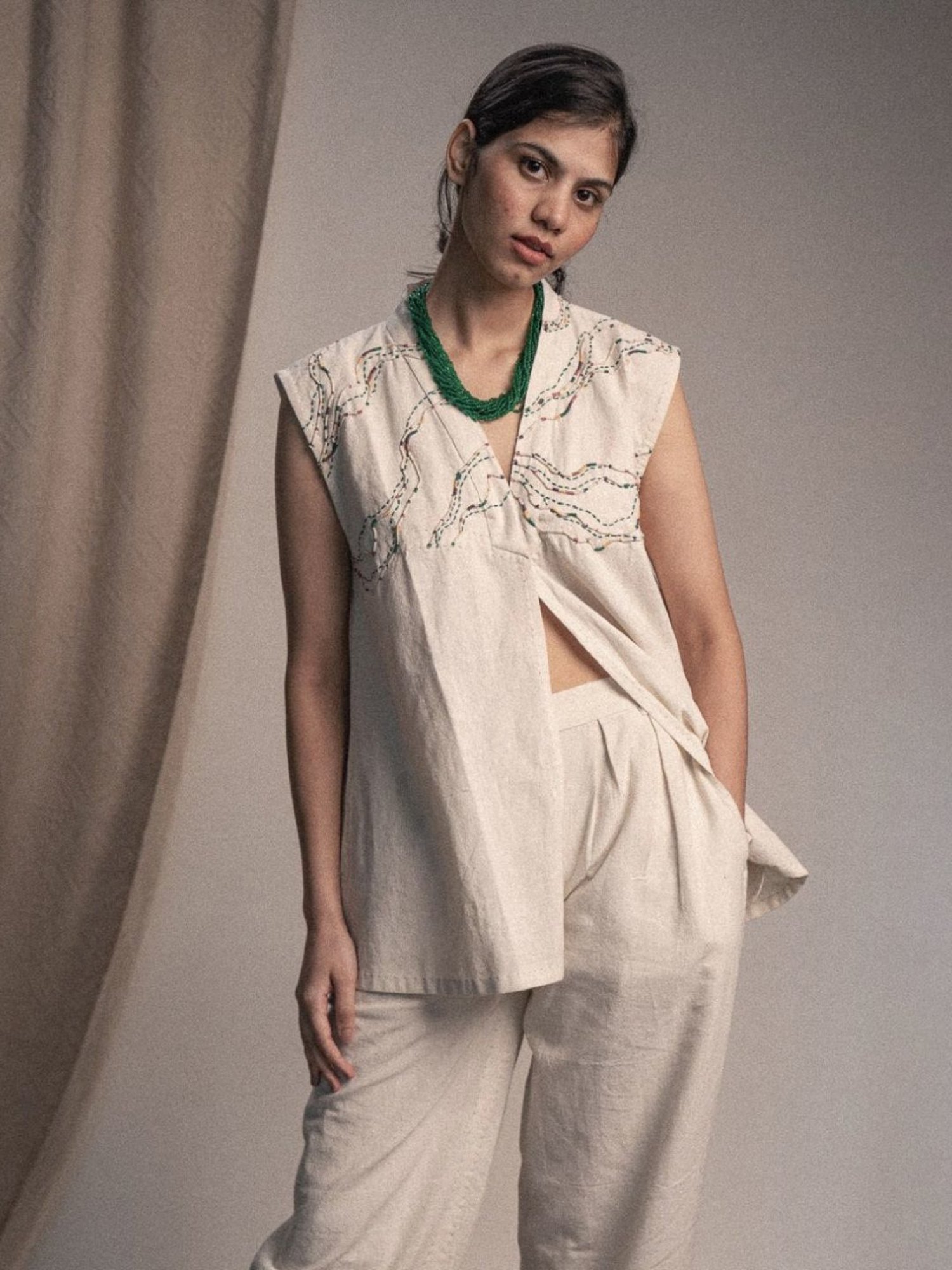 Lafaani Kora Rewind Shrug