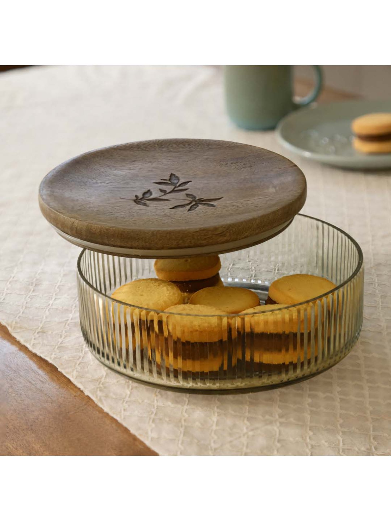 Ellementry 'Meissa' Transparent & Brown Glass Roti Box With Wooden Lid (1.1 L) - Set of 1