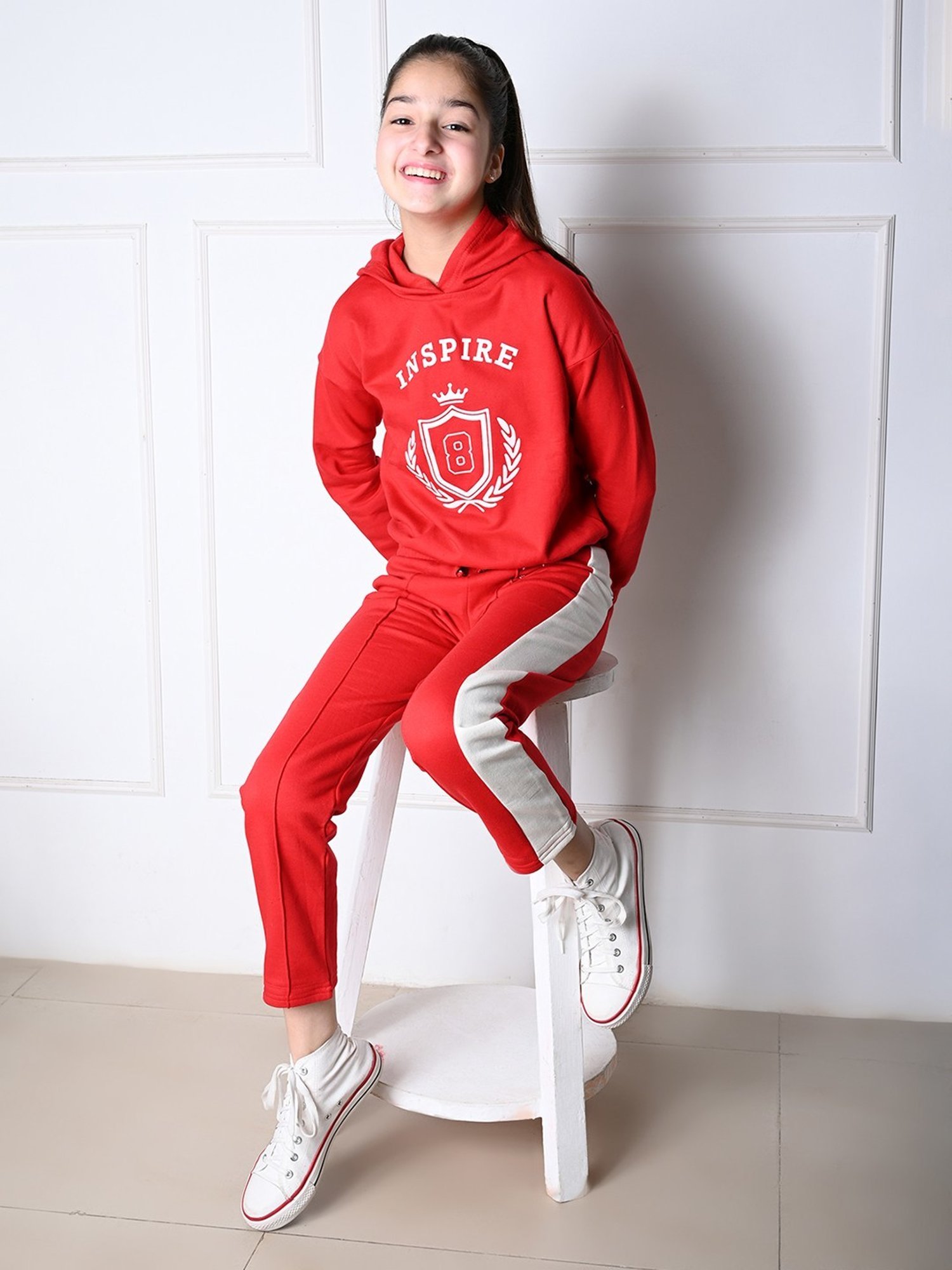 LilPicks Kids Red & White Printed Full Sleeves Sweatshirt Set