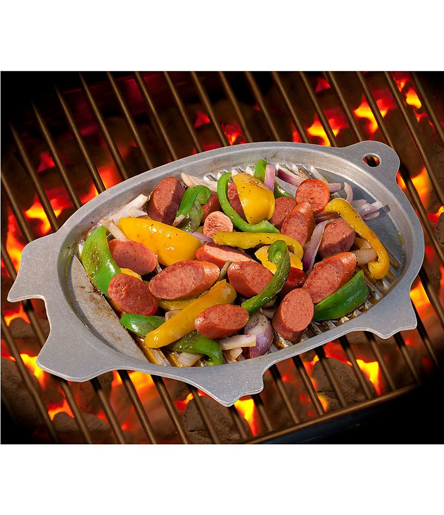 Wilton Armetale Gourmet Grillware Pig Griller